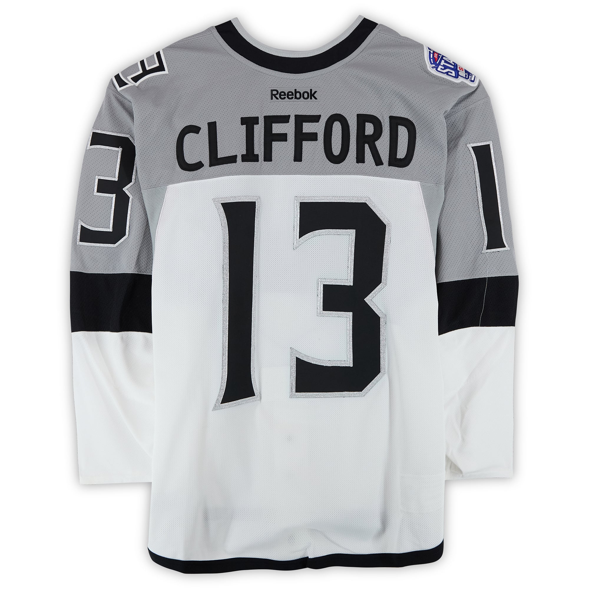 Maillot blanc n° 13 porté par Kyle Clifford lors de l'entraînement des Kings de Los Angeles contre les Sharks de San Jose le 21 février 2015