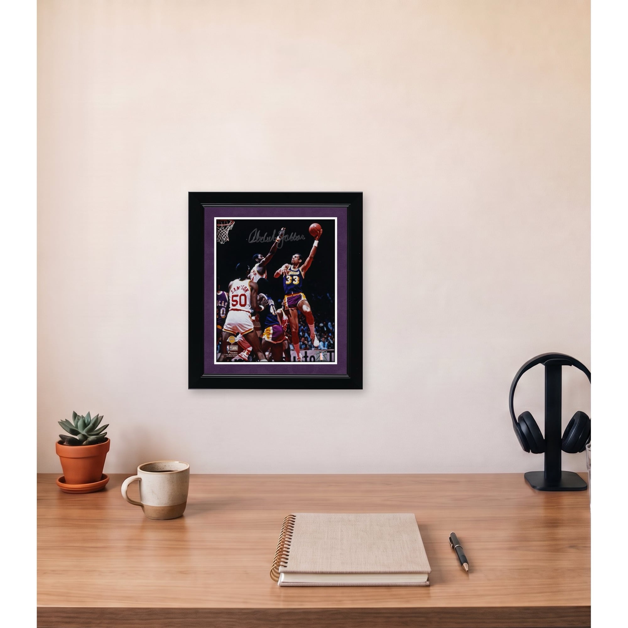 Kareem Abdul-Jabbar Los Angeles Lakers Autographed 8" x 10" Sky Hook vs. Houston Rockets Photograph