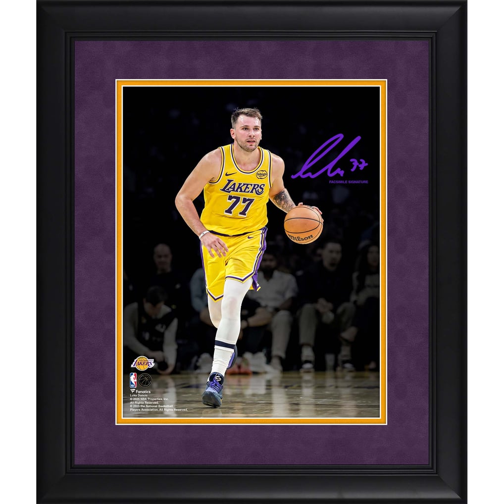 ルカ・ドンチッチ ロサンゼルス・レイカーズ 複製サイン入り 額入り11 NBA PRIZM 18-19 サインカード  9.5 金プレ ルカドンチッチ