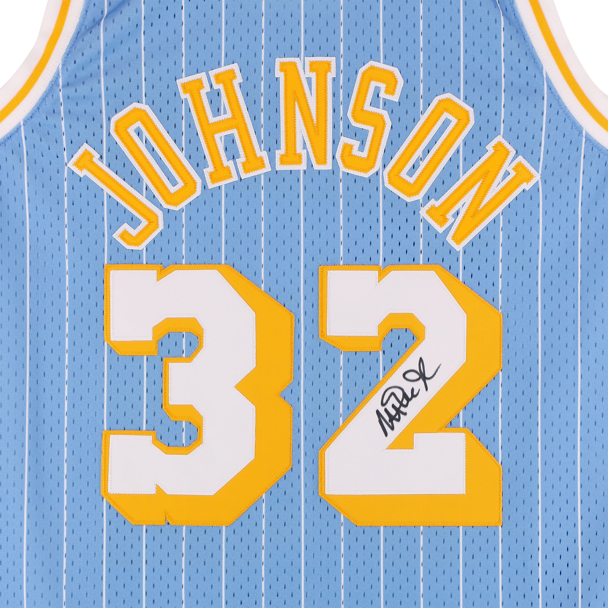 Maillot Swingman bleu clair autographié par Magic Johnson des Los Angeles Lakers, Mitchell & Ness 1984 X Un-Interrupted