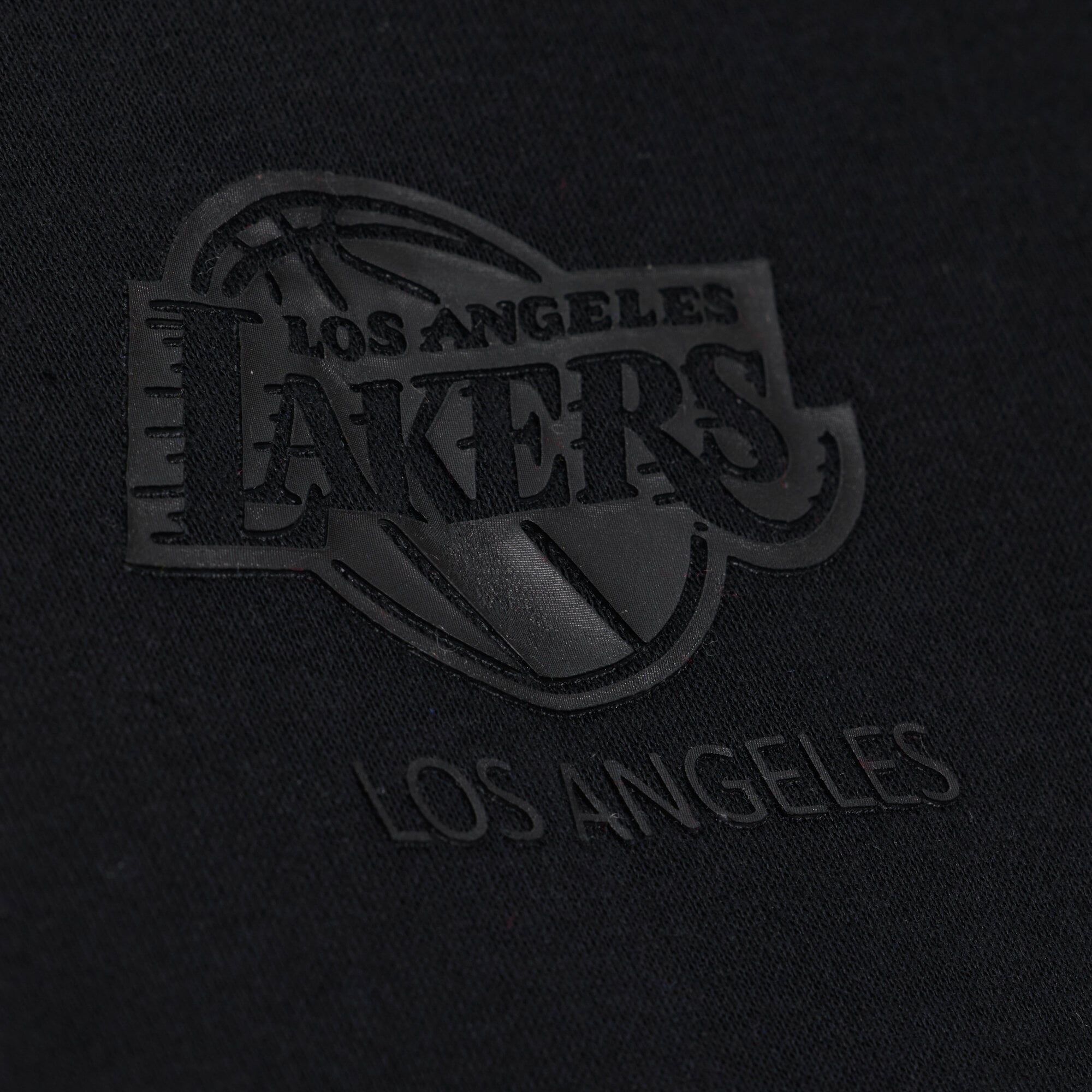 Men's Mitchell & Ness Black Los Angeles Lakers Core Fleece Hoodie