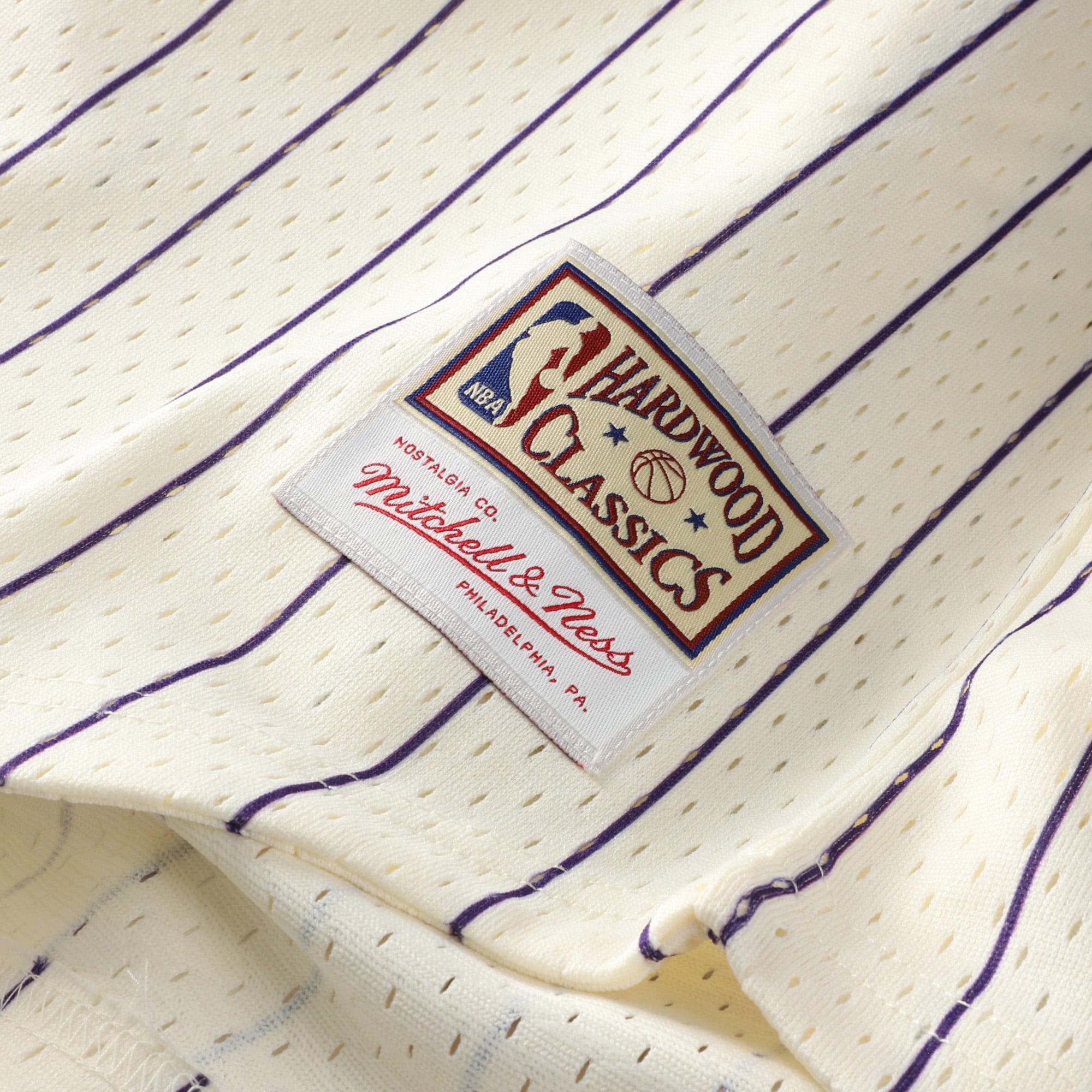 Men's Mitchell & Ness Shaquille O'Neal Cream Los Angeles Lakers Hardwood Classics Player Mesh Button-Front Jersey