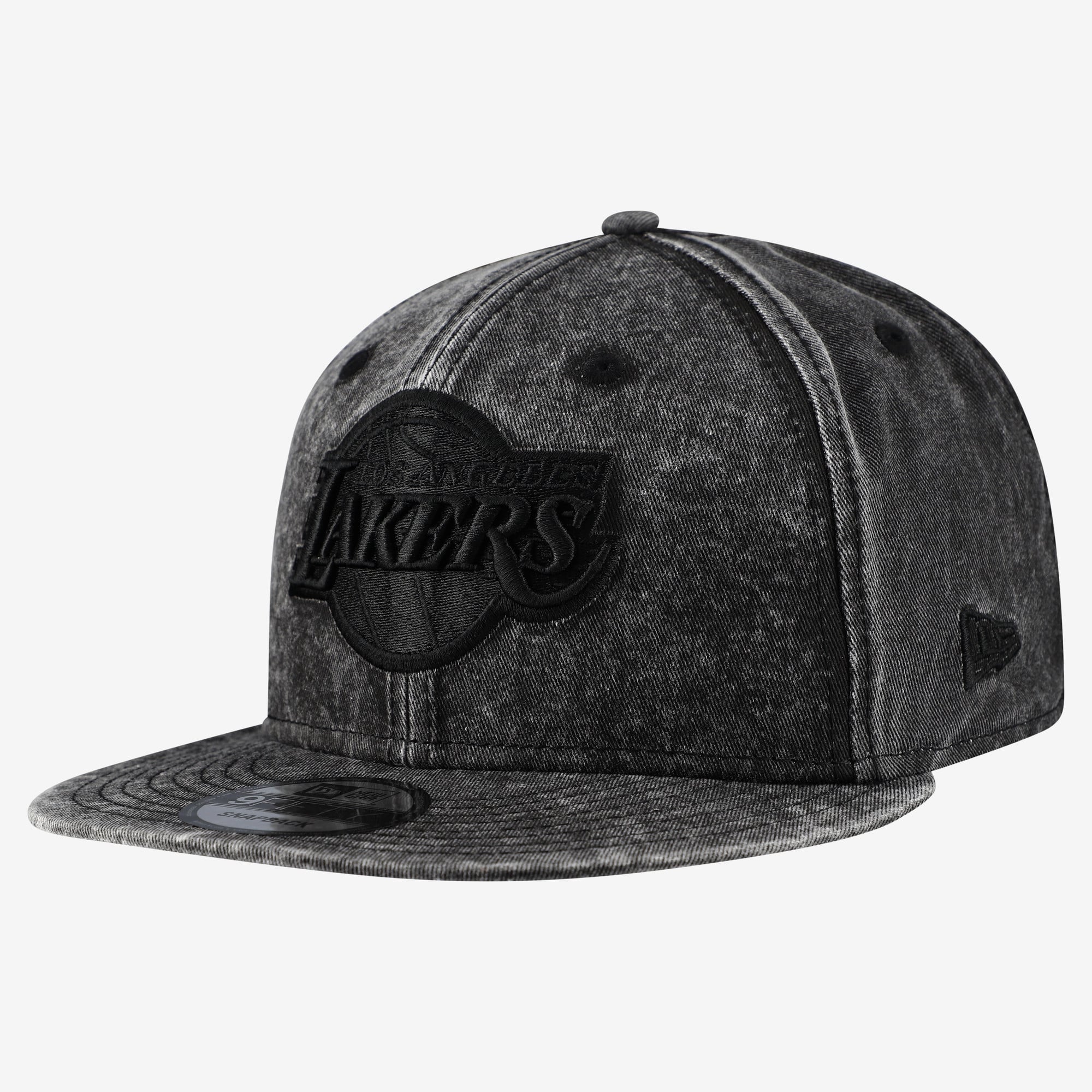 Men's Los Angeles Lakers New Era Black Washed Tonal 9FIFTY Snapback Hat