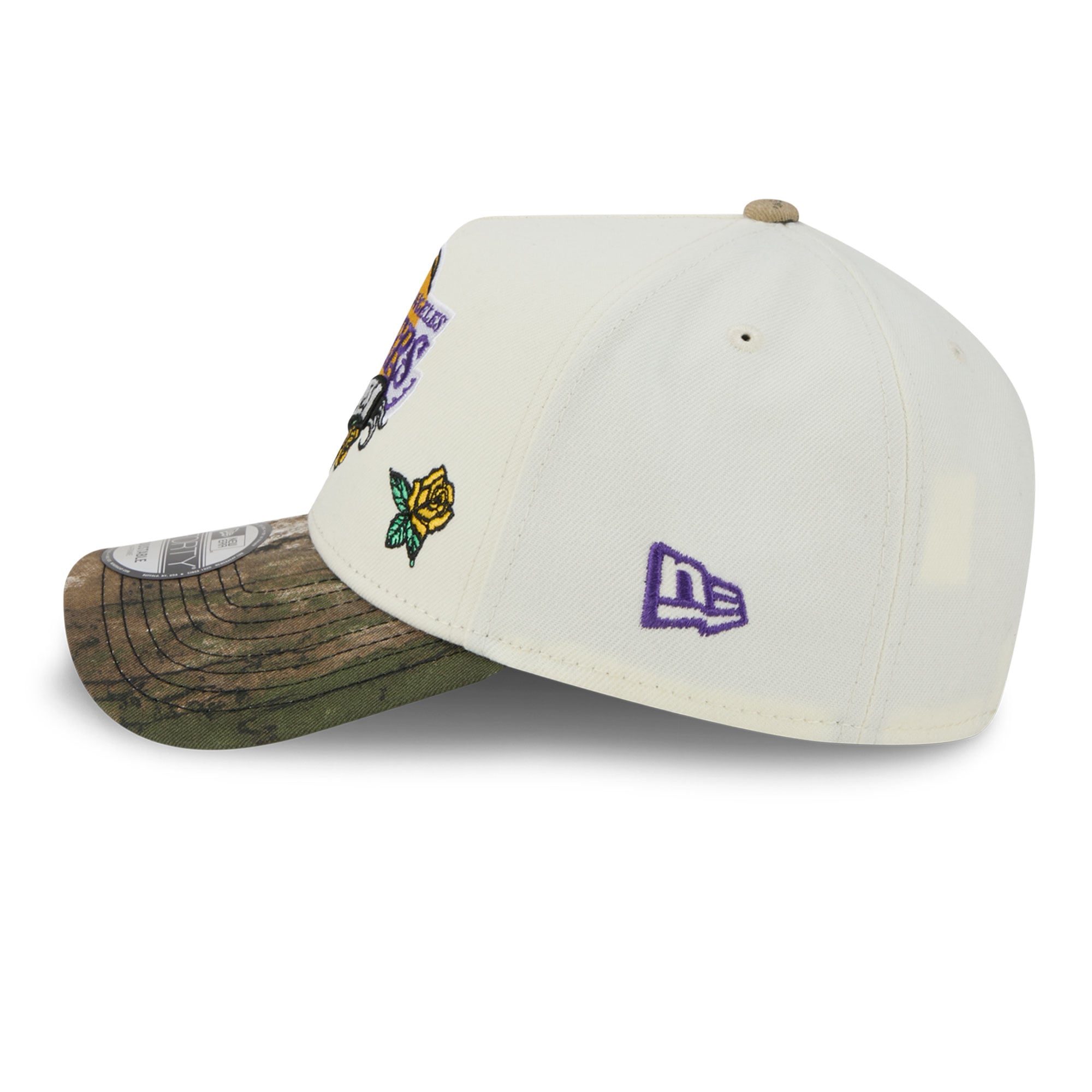 Casquette ajustable New Era 9FORTY A-Frame crème/camouflage Los Angeles Lakers Rose Banner pour homme