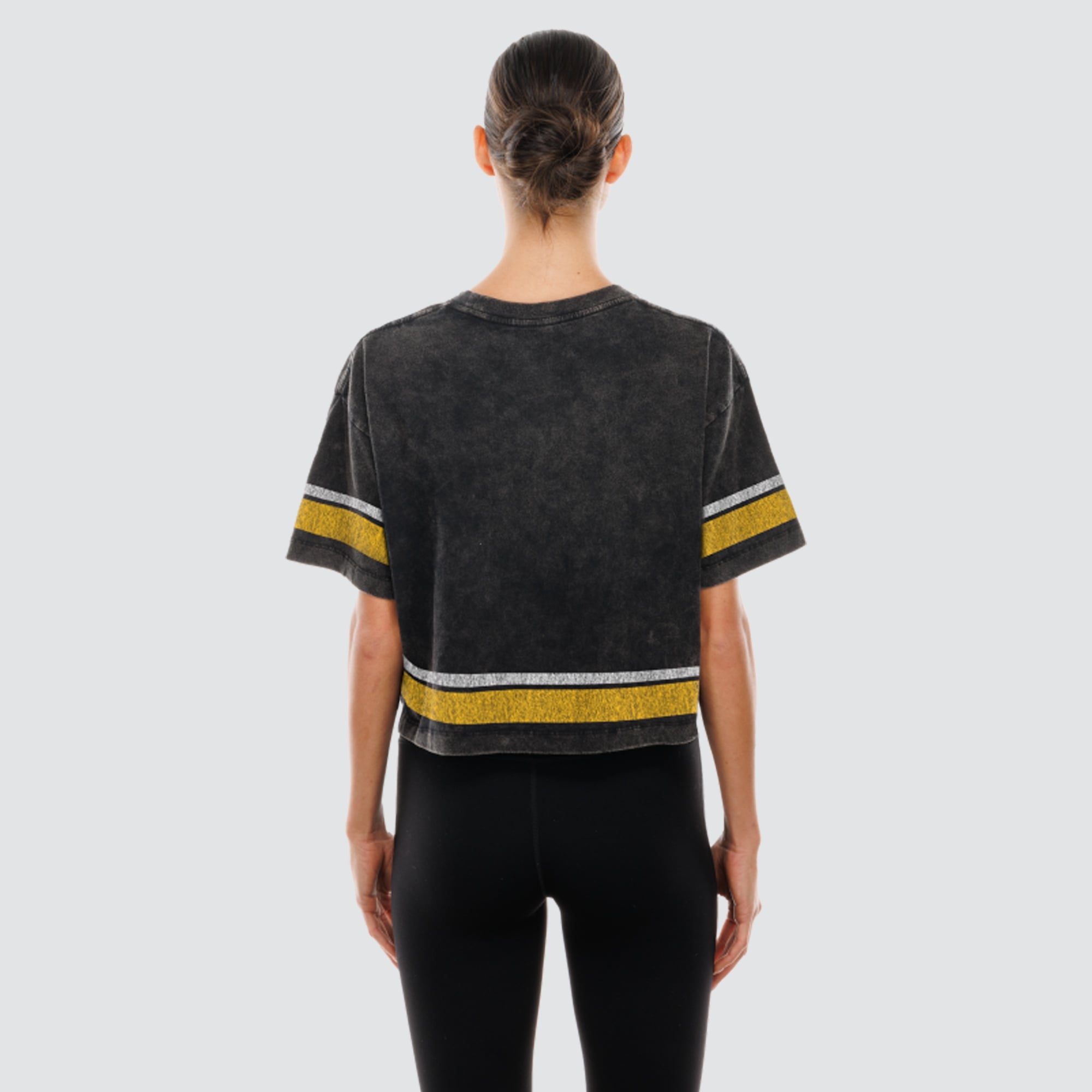 T-shirt court noir New Era Los Angeles Lakers pour femme, coupe carrée, délavage minéral