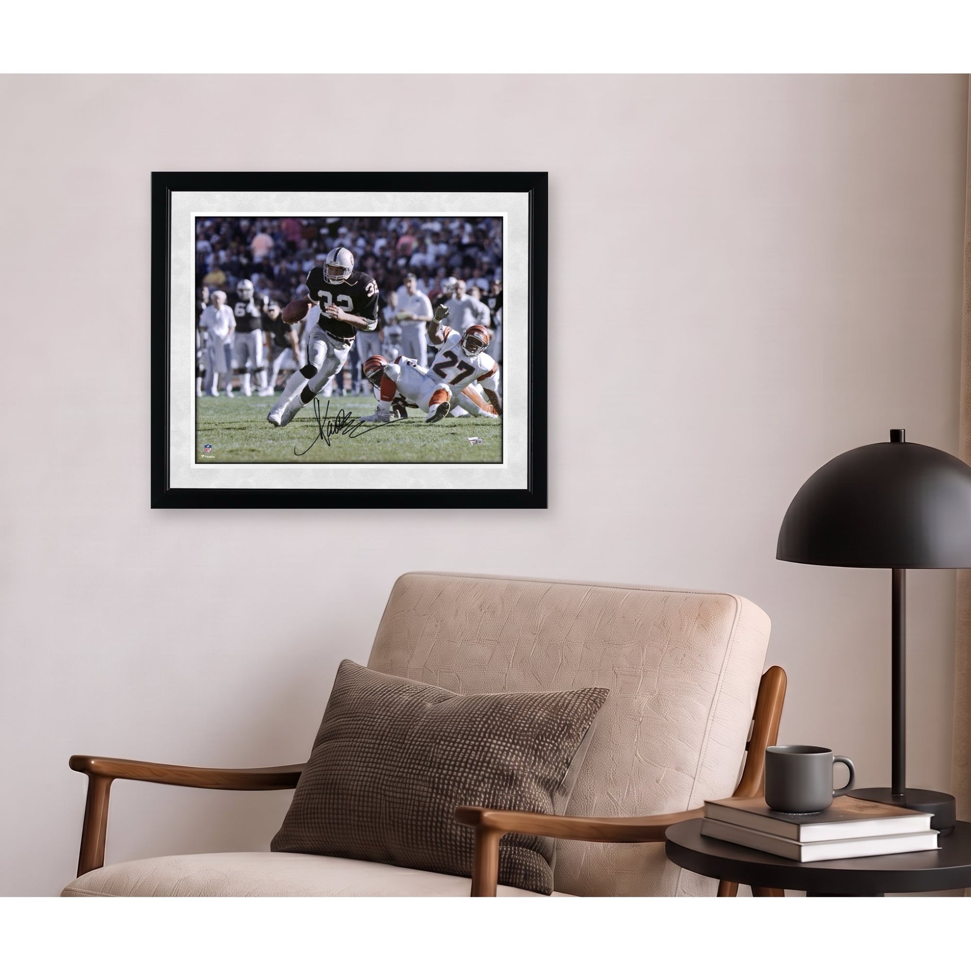 Marcus Allen Los Angeles Raiders Autographed 16" x 20" vs. Cincinnati Bengals Photograph