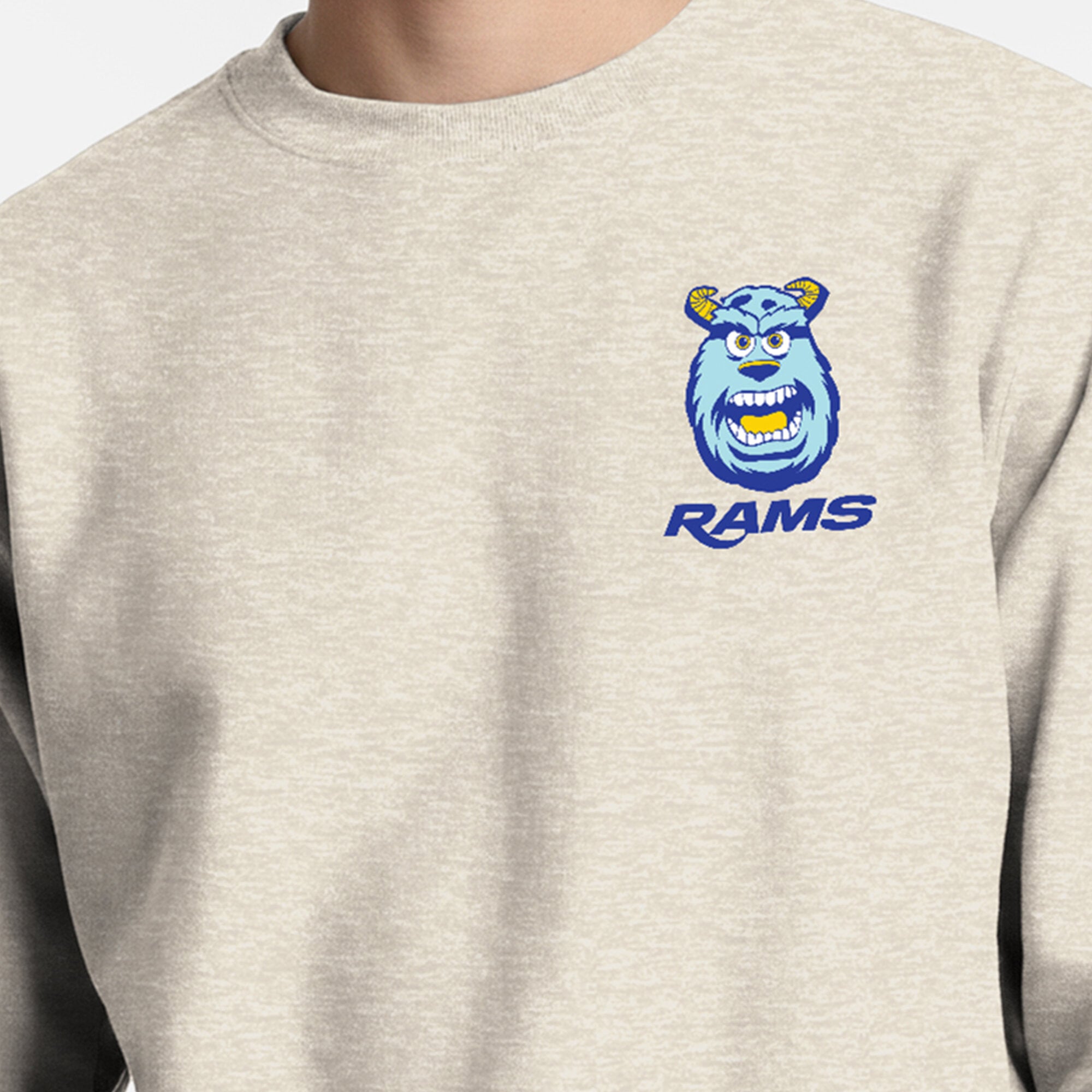 Sweat-shirt à col rond Disney x Champion pour homme, couleur avoine, logo Los Angeles Rams Powerblend, poitrine gauche, arrière.