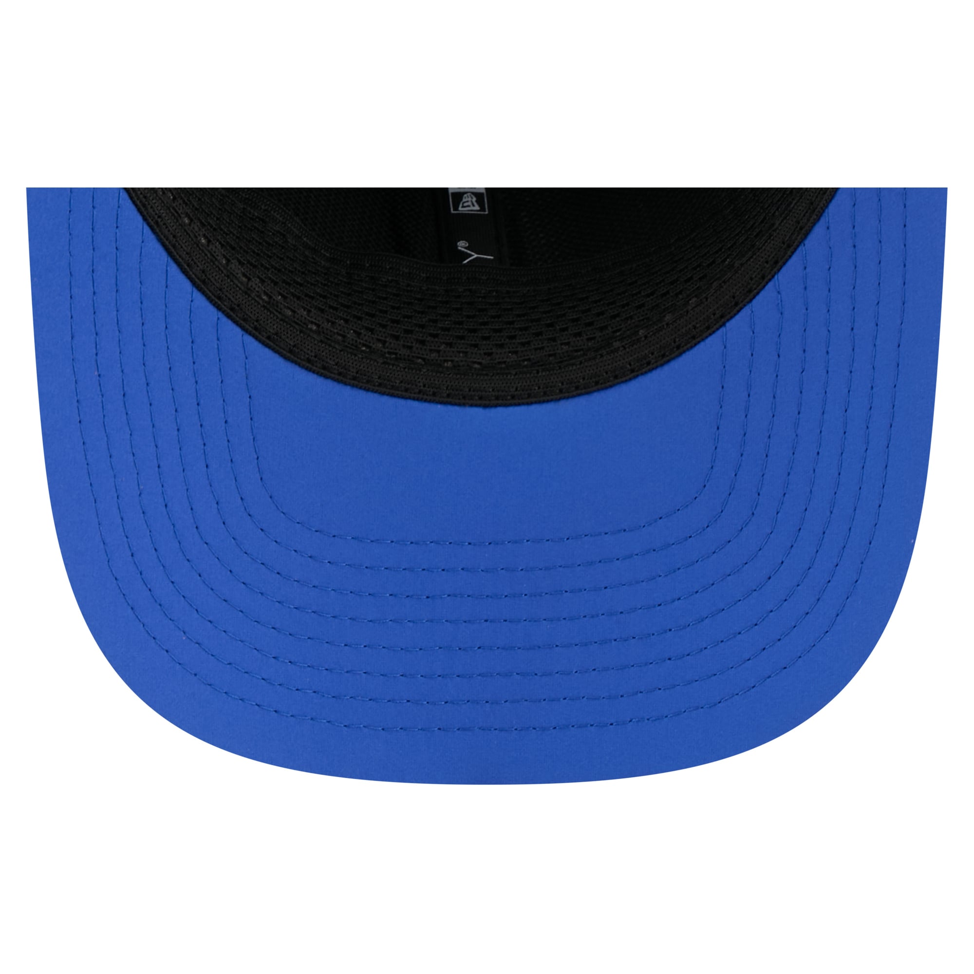 Casquette ajustable New Era Royal Los Angeles Rams 2026 Sideline Throwback 9SEVENTY pour homme