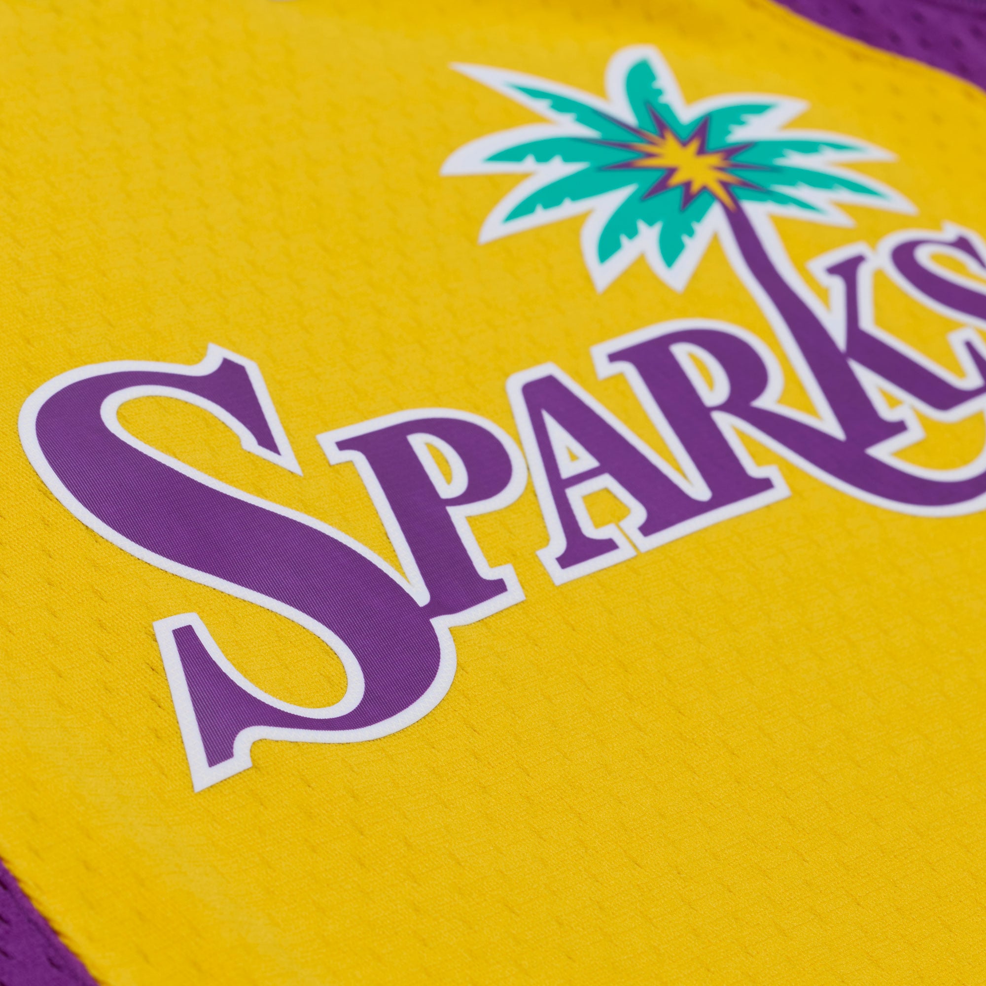 Unisex Mitchell & Ness Lisa Leslie Gold Los Angeles Sparks 1997 Swingman Jersey - Court Origins