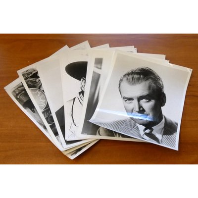JOHN WAYNE SIGNED PHOTO AUTOGRAPH TRUE GRIT ORIGINAL SIGNATURE 8.5X11 JOHN WAYNE SIGNED PHOTO AUTOGRAPH TRUE GRIT ORIGINAL SIGNATURE 8.5X11