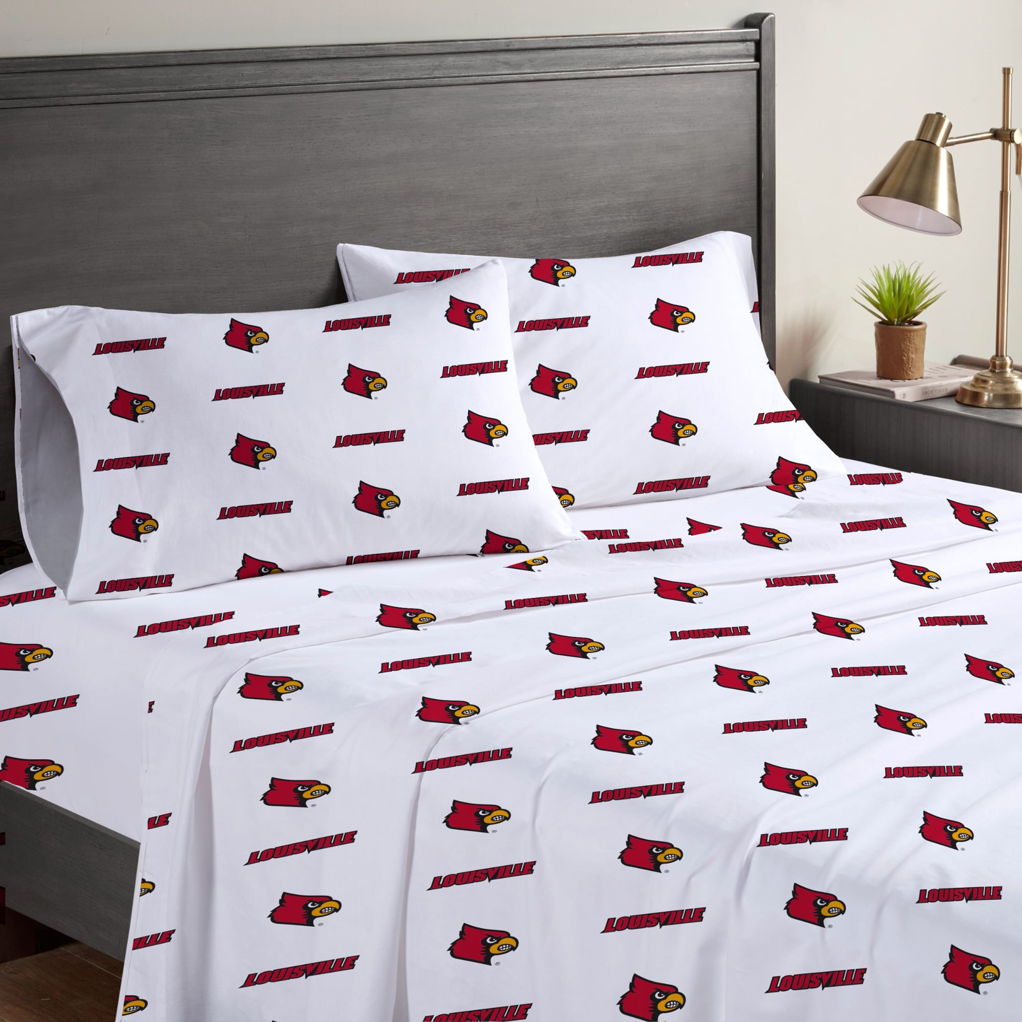 Ensemble de draps quatre pièces Pegasus Louisville Cardinals pour lit queen