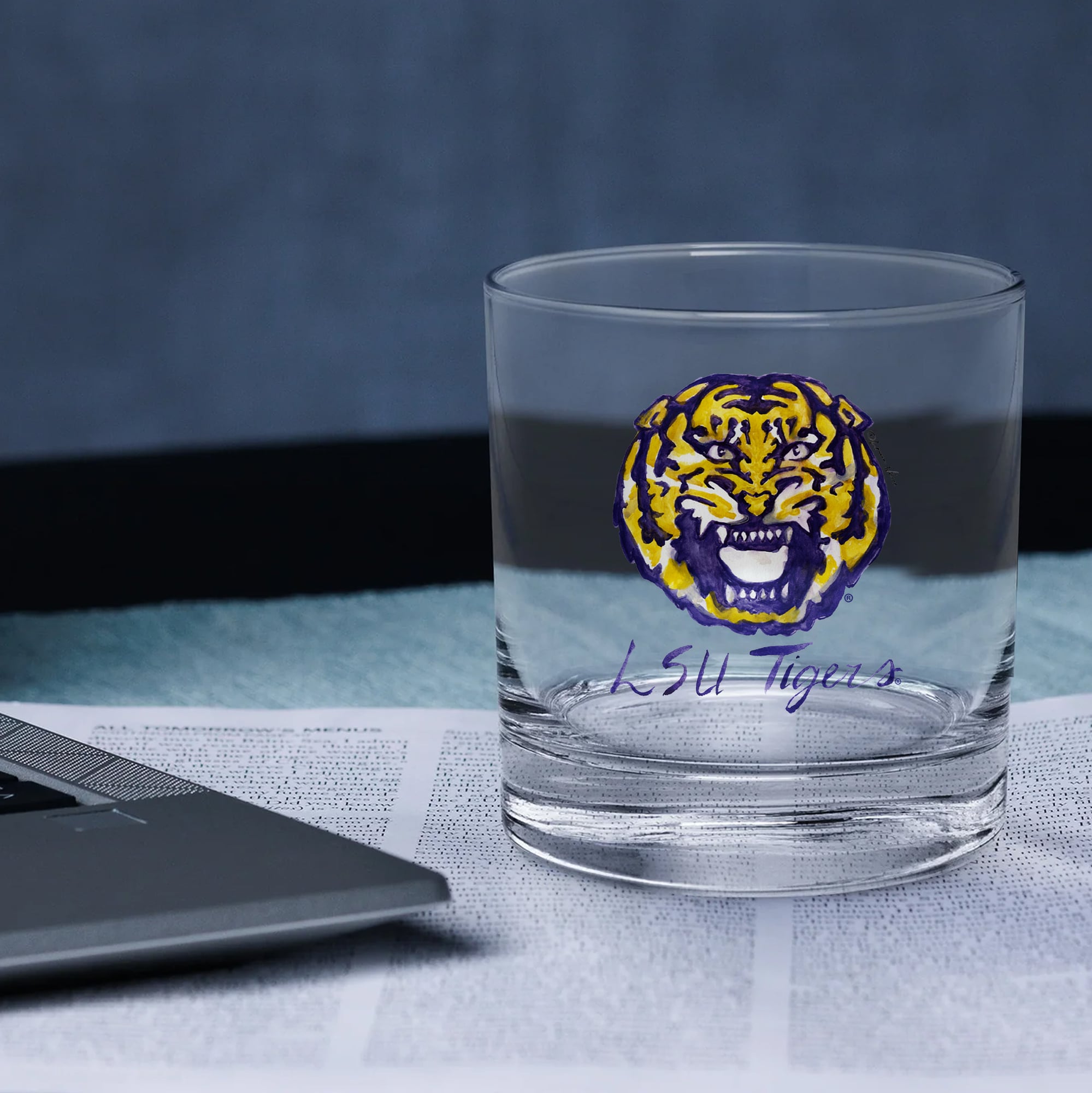 Indigo Falls  LSU Tigers Laura Wilcox Mascot Rocks Glass Set of 2