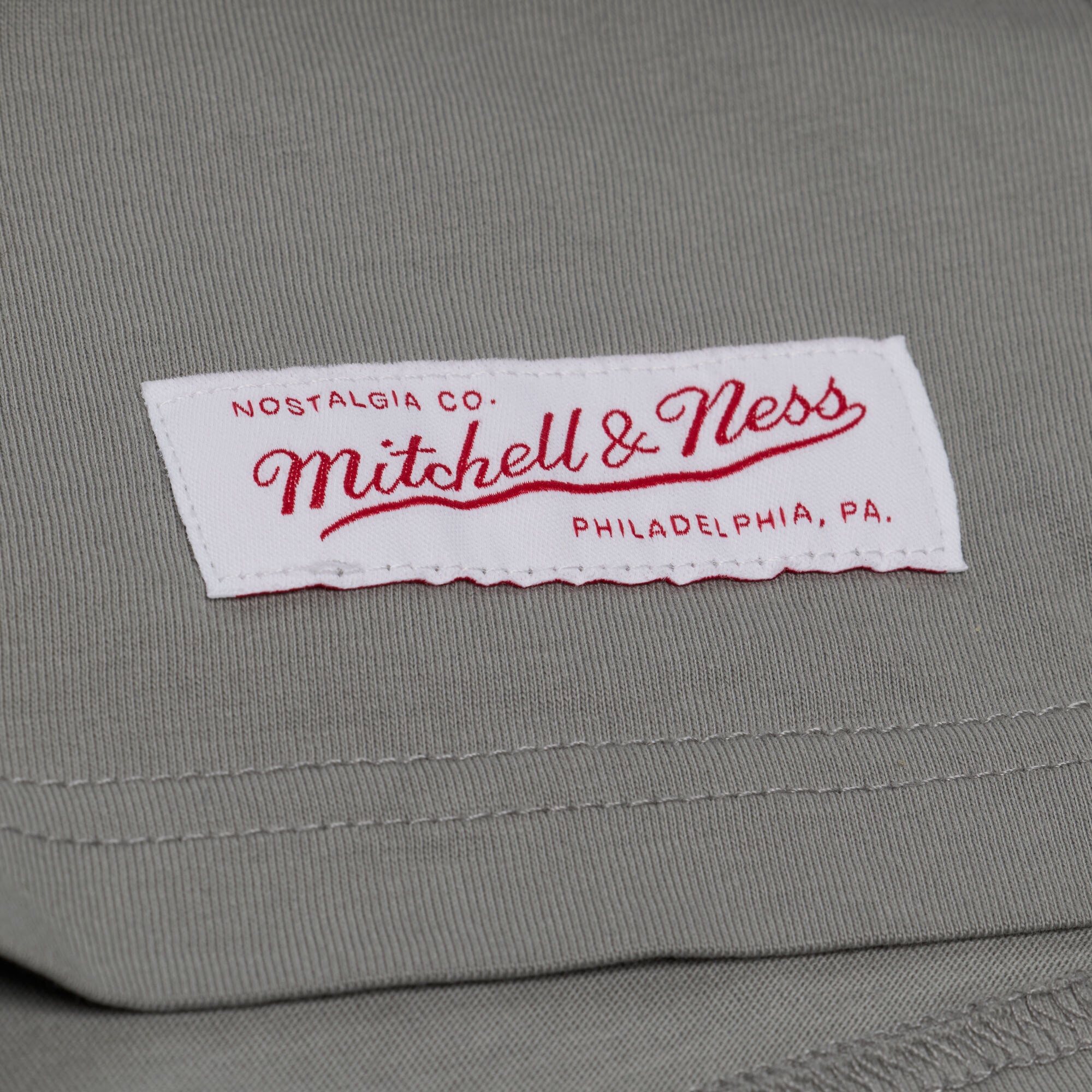 T-shirt Mitchell & Ness gris pour homme, modèle Core Icon des LSU Tigers