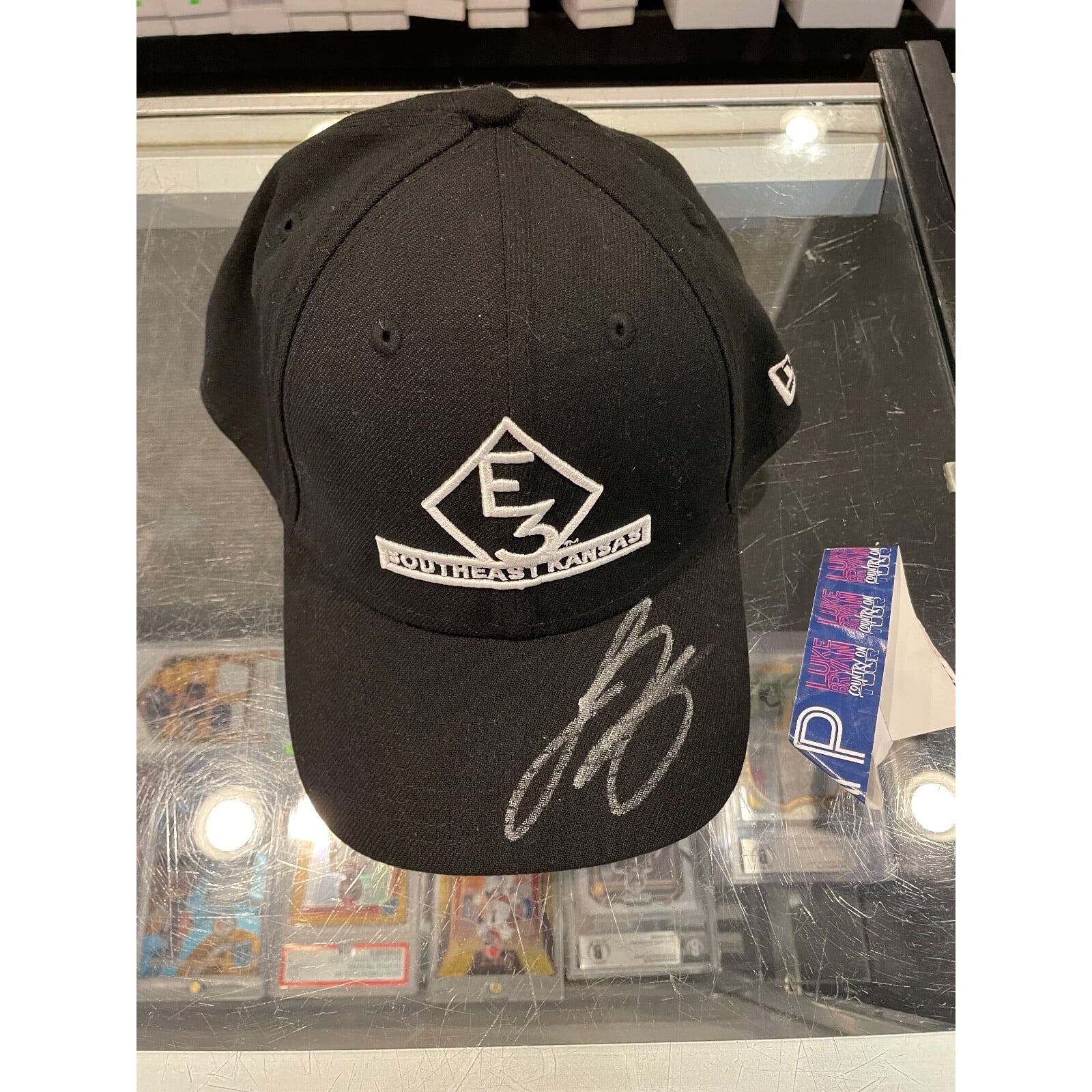 Luke Bryan autographed baseball hat Luke Bryan Signed Cowboy Hat Country Music Singer American  main image 3