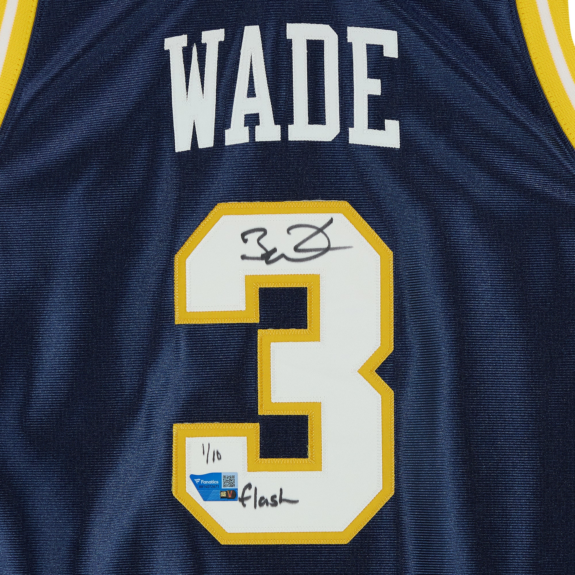 Maillot authentique Mitchell & Ness bleu marine 2002, autographié par Dwyane Wade (Marquette Golden Eagles), avec inscription « Flash » - Édition limitée n° 1/10