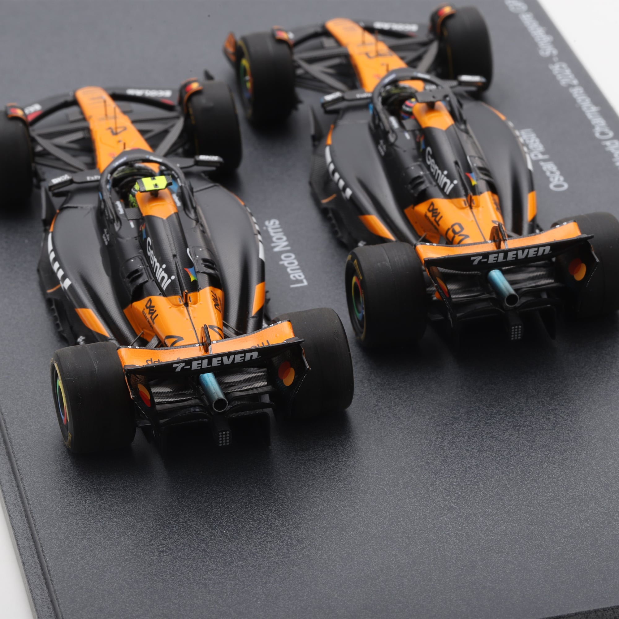 Spark Models Formule 1 McLaren F1 Team, voiture miniature moulée sous pression à l'échelle 1/43, coffret de deux voitures