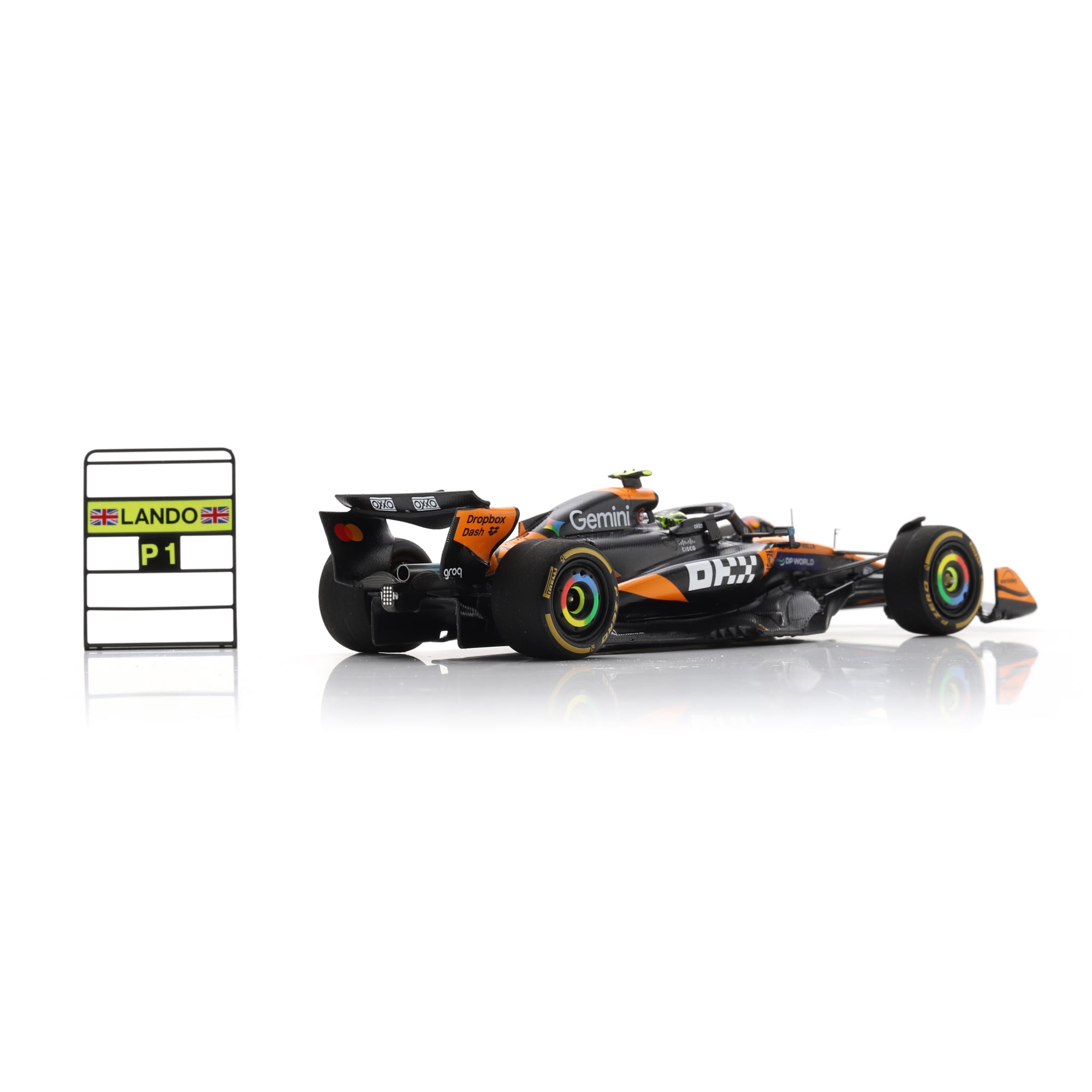 Voiture miniature Spark Models Formule 1 McLaren F1 Team à l'échelle 1/43