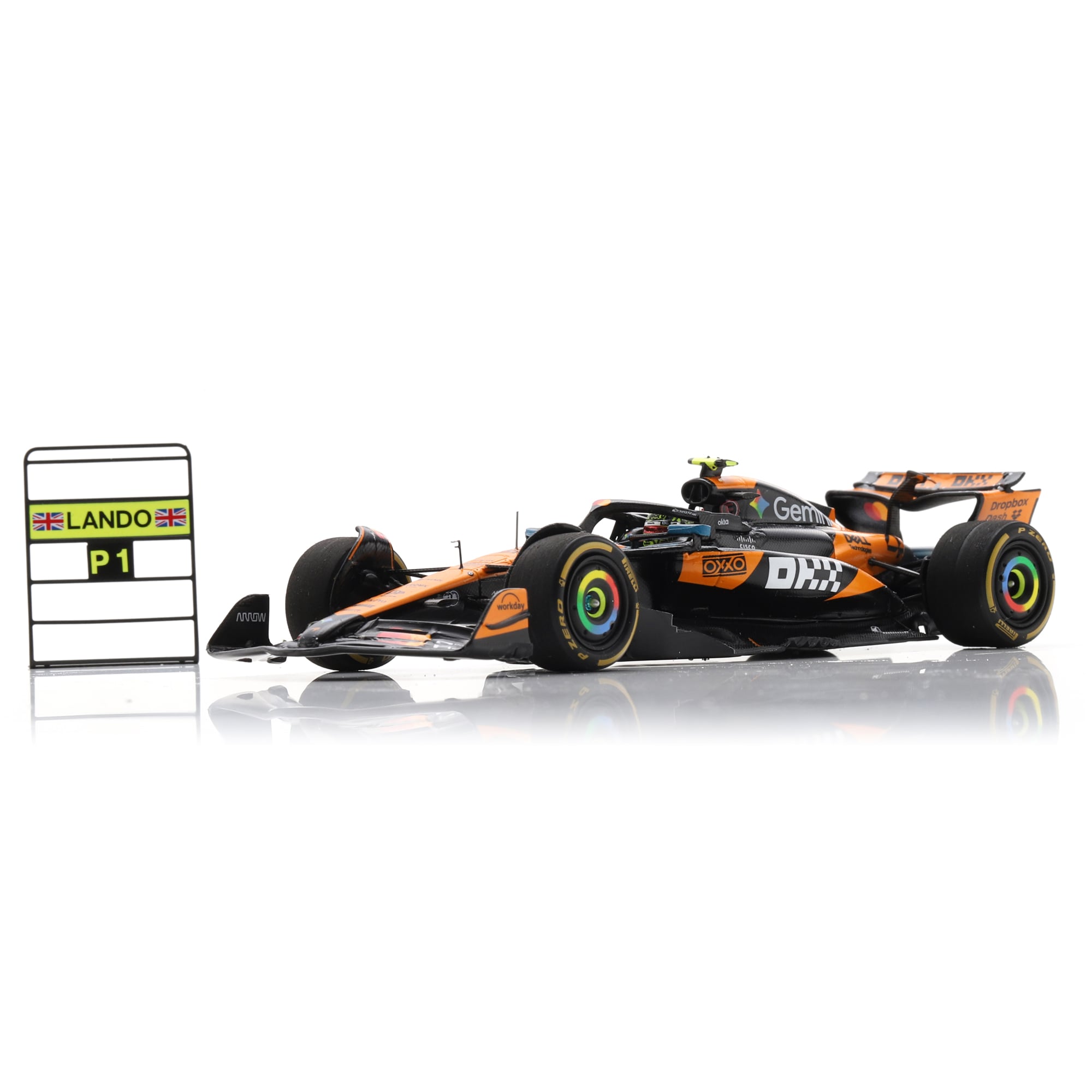 Voiture miniature Spark Models Formule 1 McLaren F1 Team à l'échelle 1/43