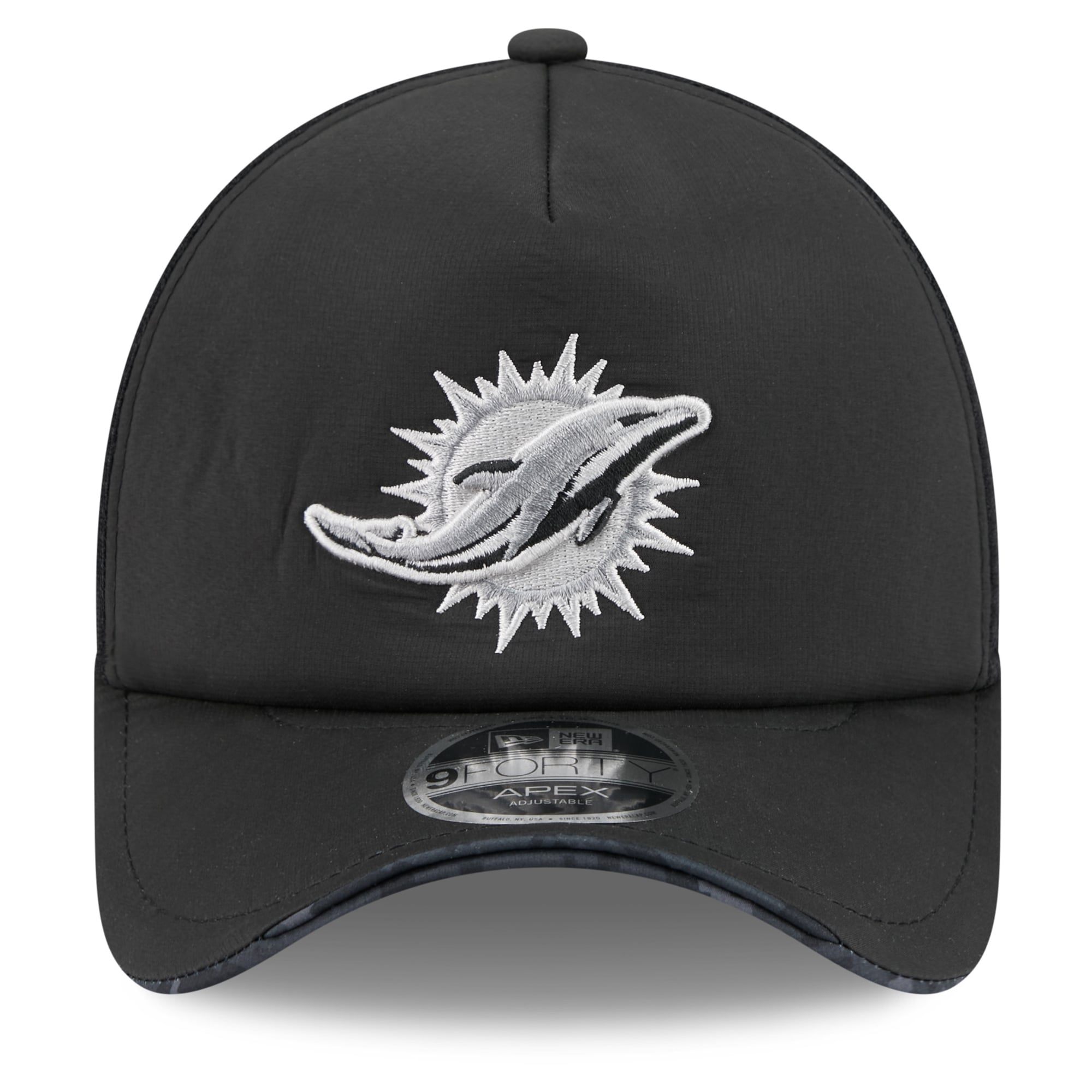 Casquette trucker ajustable New Era Apex 9FORTY noire Miami Dolphins 2026 Salute To Service pour homme