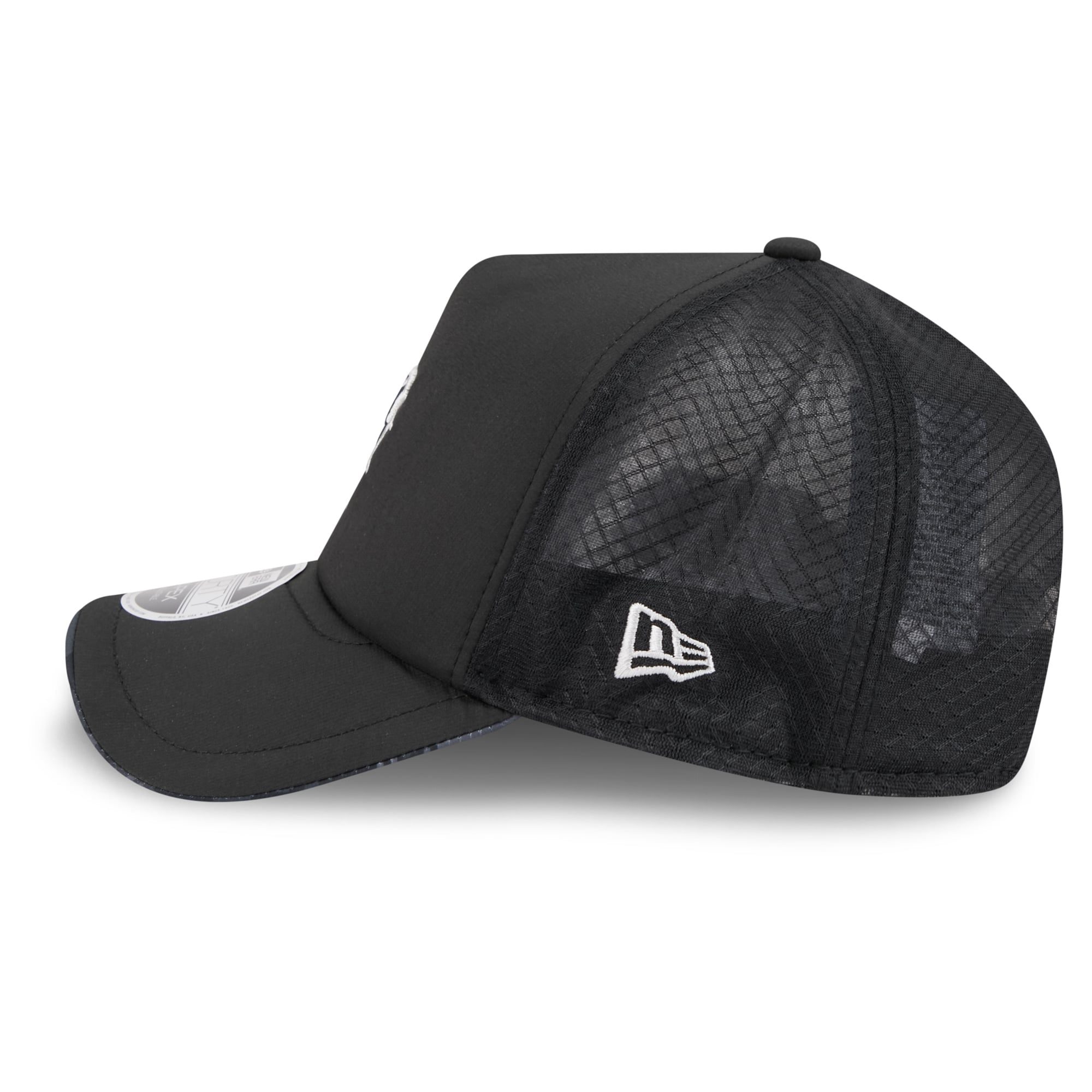 Casquette trucker ajustable New Era Apex 9FORTY noire Miami Dolphins 2026 Salute To Service pour homme