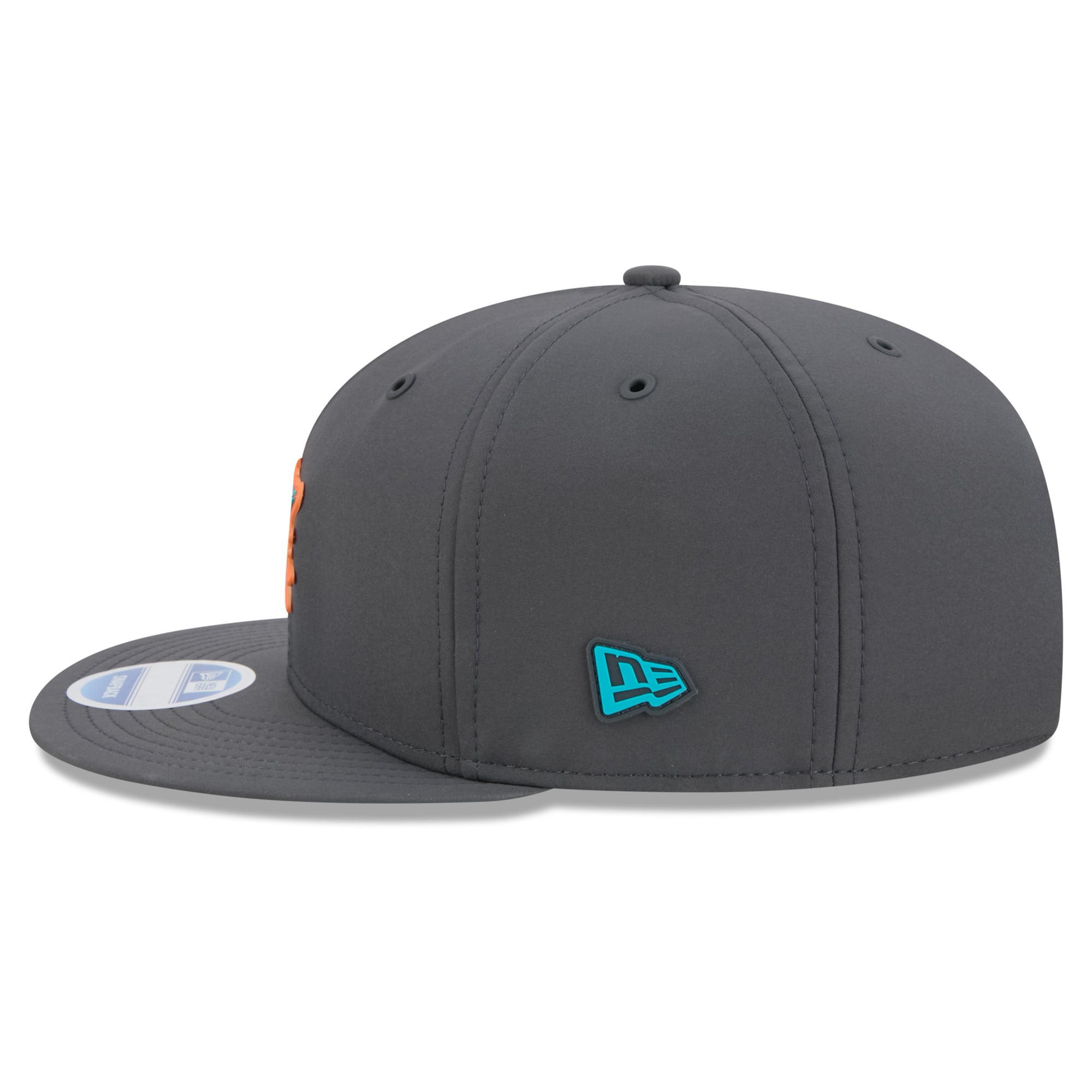 Casquette snapback New Era 9FIFTY pour homme, couleur anthracite, Miami Dolphins 2026, idéale pour les temps froids.