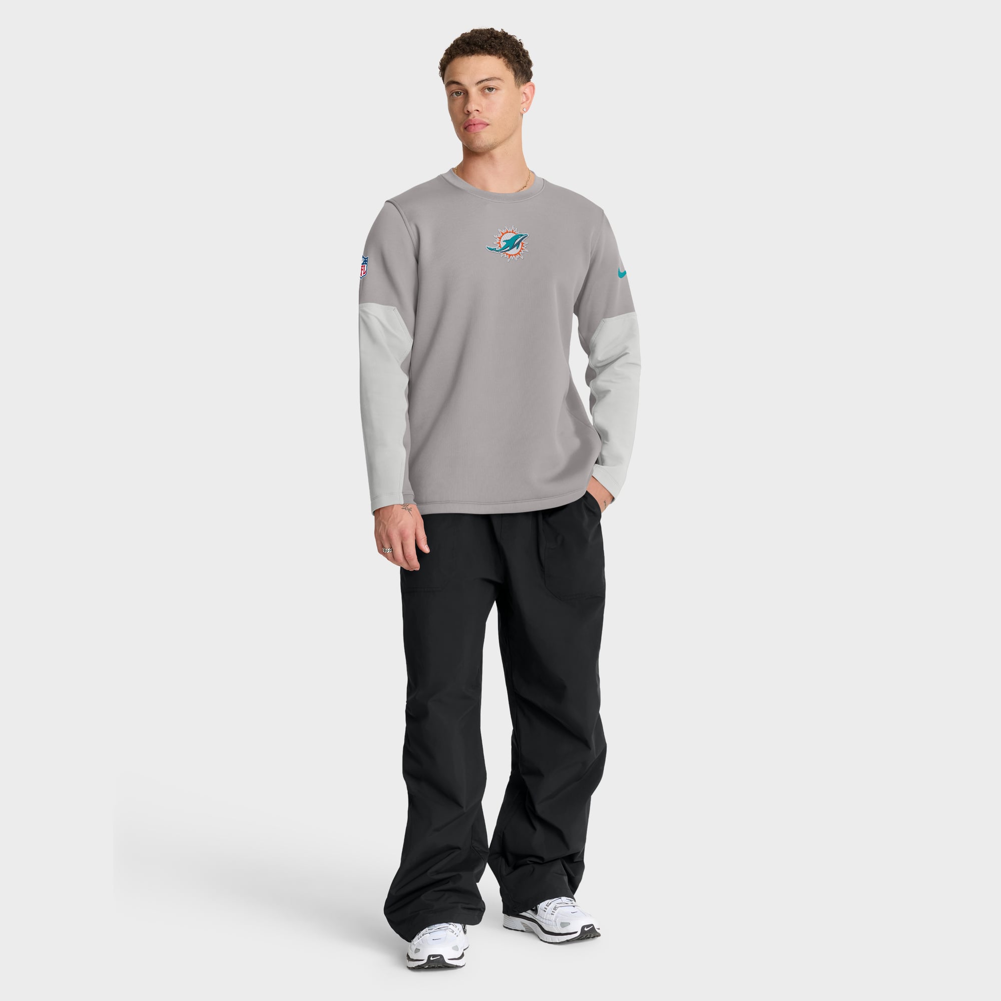 Pull-over Nike Therma-FIT gris Miami Dolphins pour homme