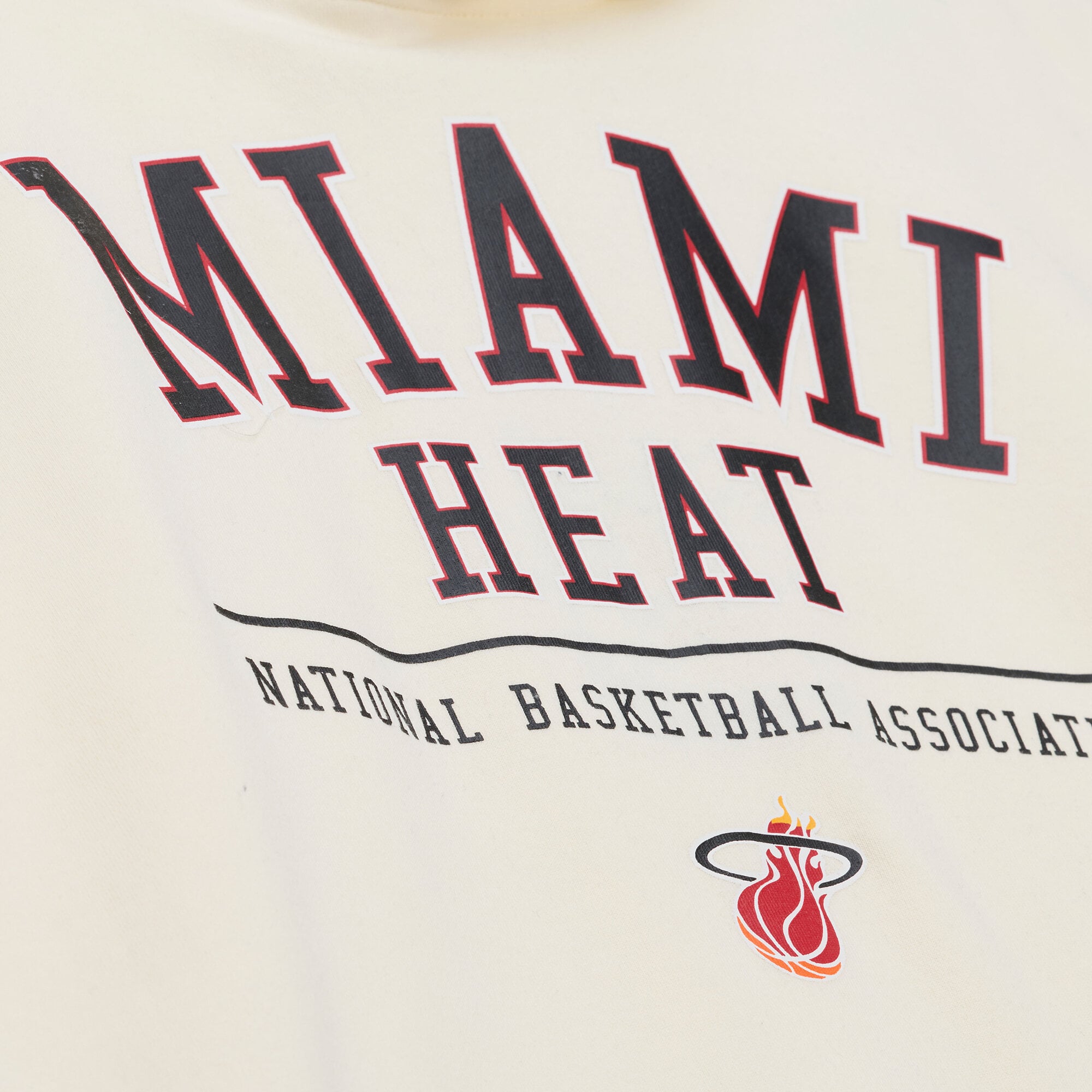 Sweat à capuche en polaire crème Mitchell & Ness Miami Heat pour homme