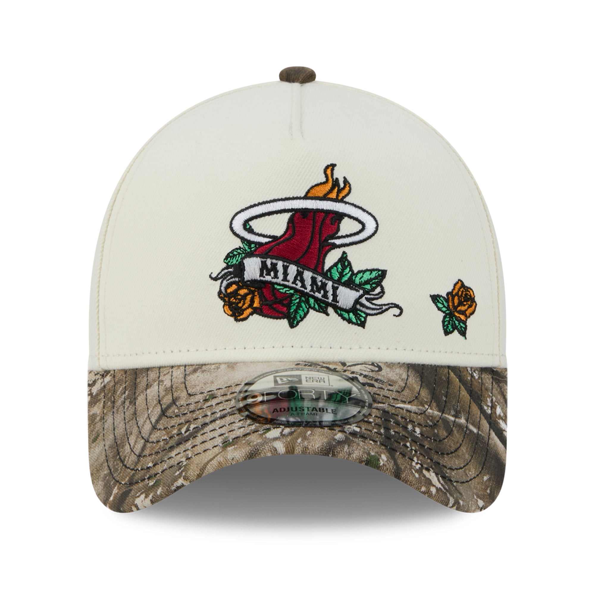 Casquette ajustable New Era 9FORTY A-Frame crème/camouflage Miami Heat Rose Banner pour homme
