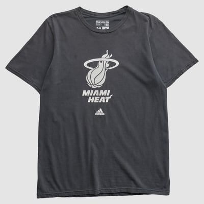 Miami Heat Adidas 2010s T-shirt - Charcoal - S by Fanatics Real Vintage