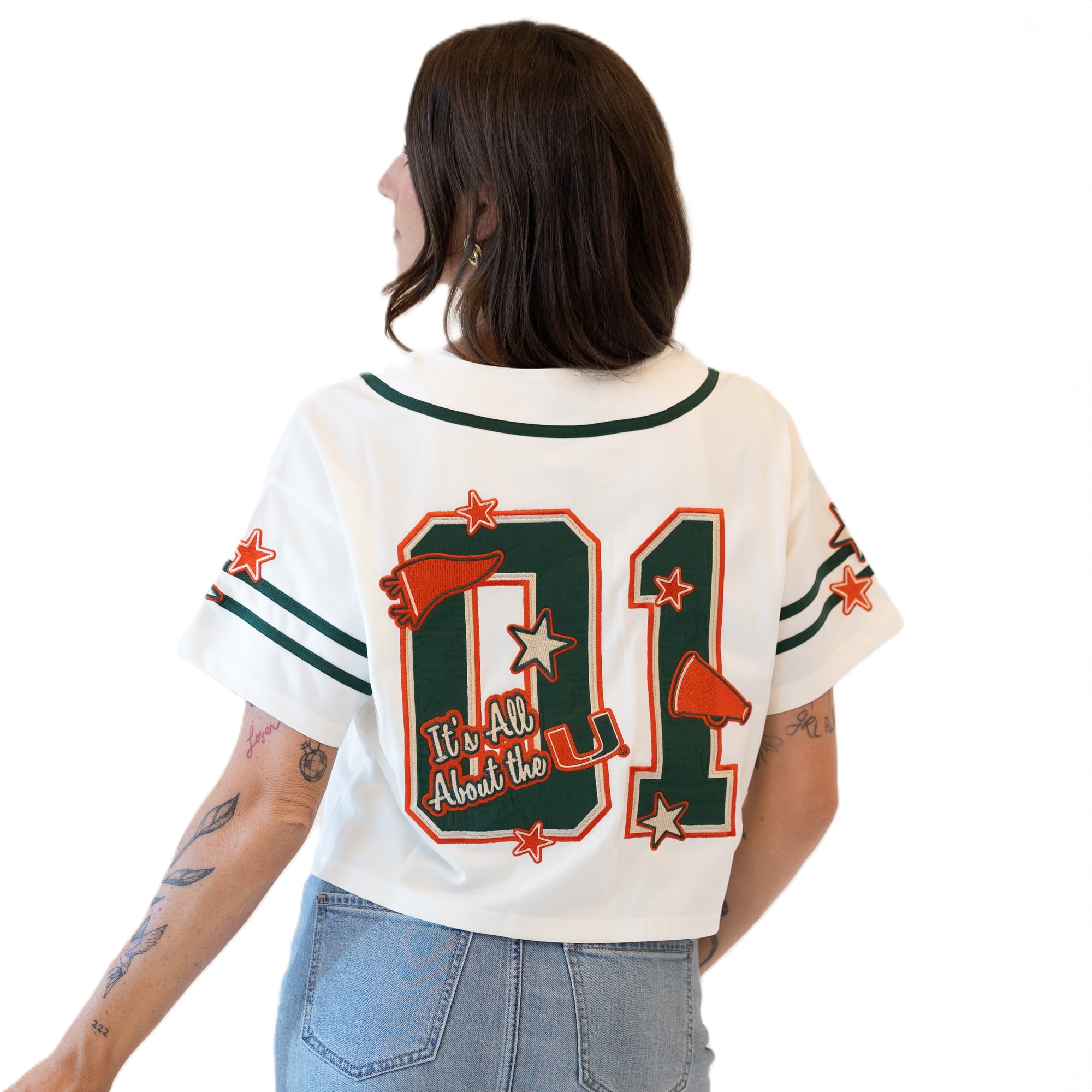 Maillot de baseball court à patch Off White Miami Hurricanes pour femmes, idéal les journées match.