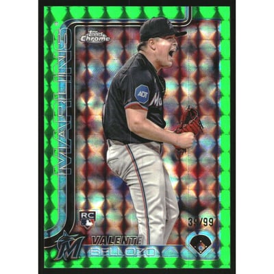 2025 Topps Chrome Green Geometric Refractors #122 Valente Bellozo