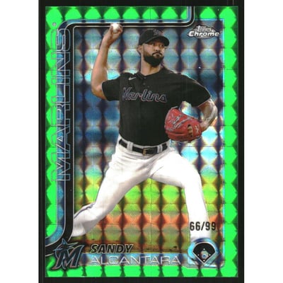2025 Topps Chrome Green Geometric Refractors #126 Sandy Alcantara