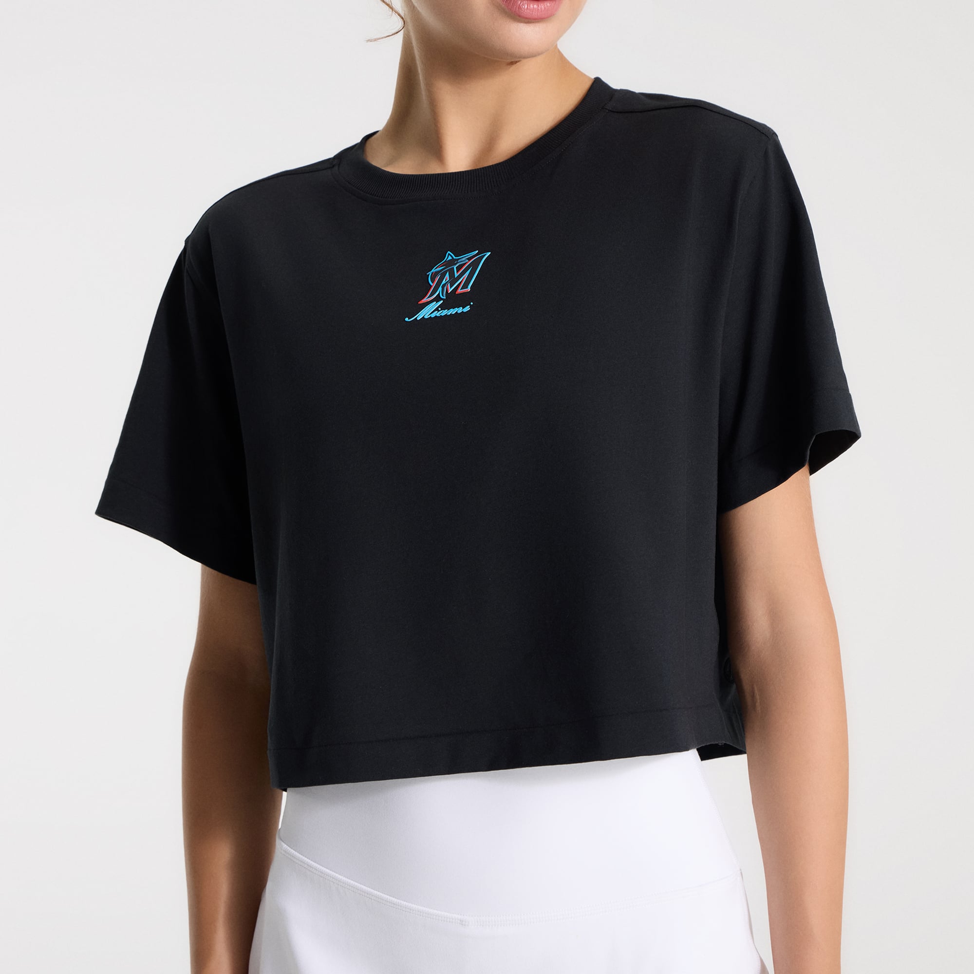 T-shirt court en coton biologique noir Miami Marlins All Yours pour femme de lululemon