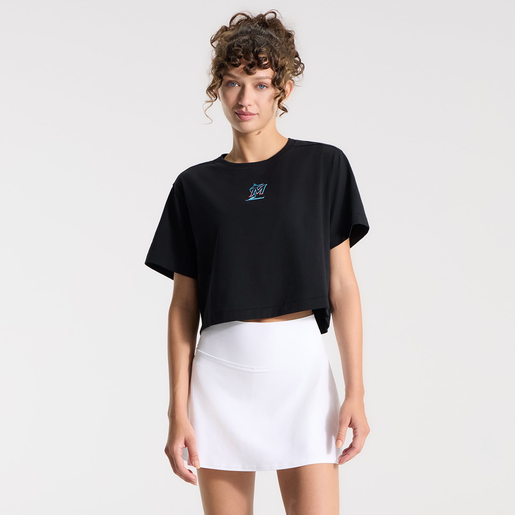 T-shirt court en coton biologique noir Miami Marlins All Yours pour femme de lululemon