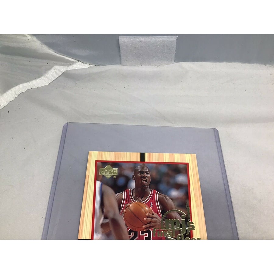 Michael Jordan 2000 Upper Deck Jumbo Final Floor Card #FF2 Focus 