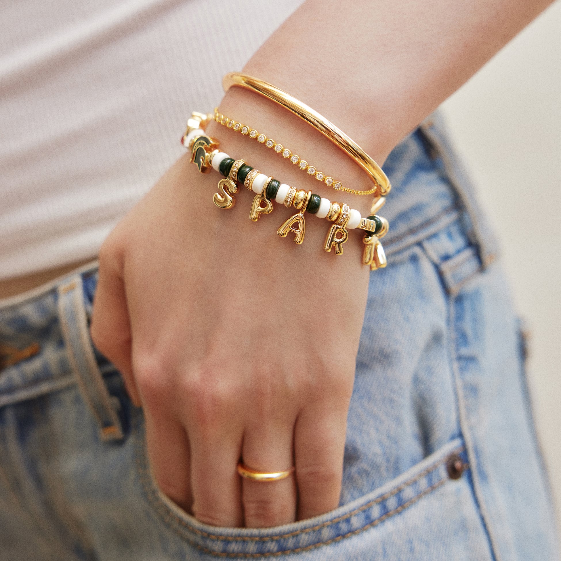 Bracelet BaubleBar à slogan et motif des Spartans de l'Université d'État du Michigan