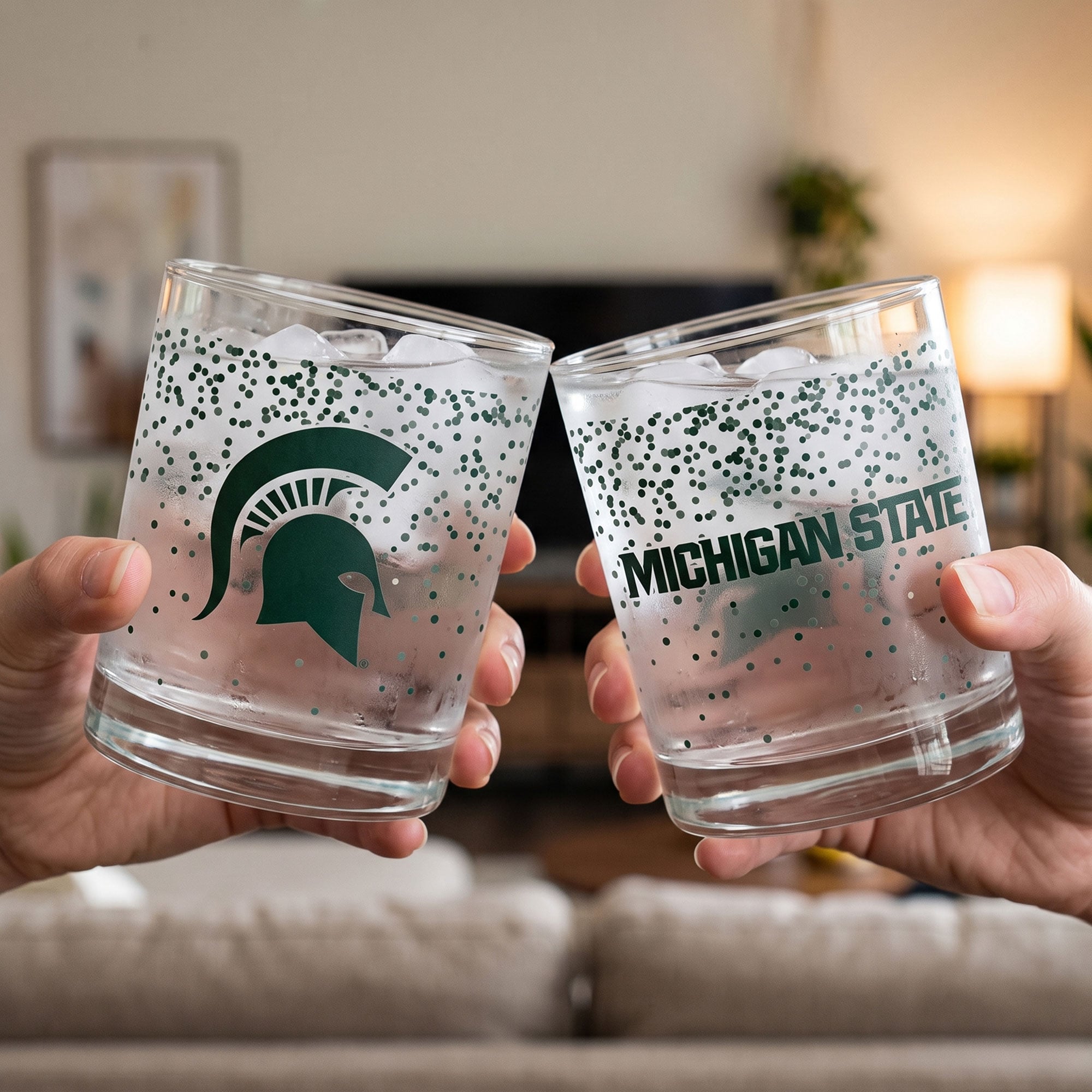 Ensemble de 2 verres à whisky Confetti Spartans de l'Université d'État du Michigan, Indigo Falls