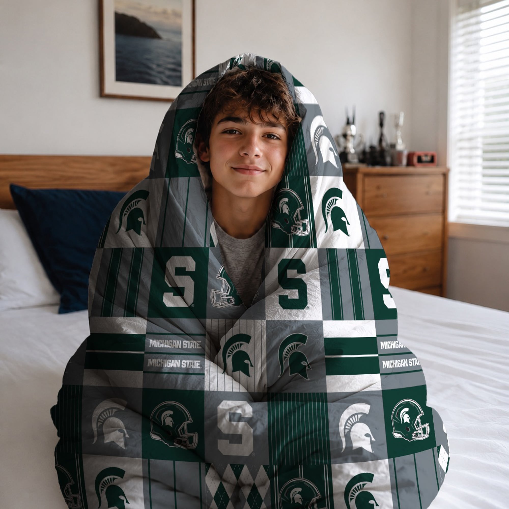 Pegasus Michigan State Spartans Patchwork Plaid Three-Piece Full/Queen Bed in a Bag Set