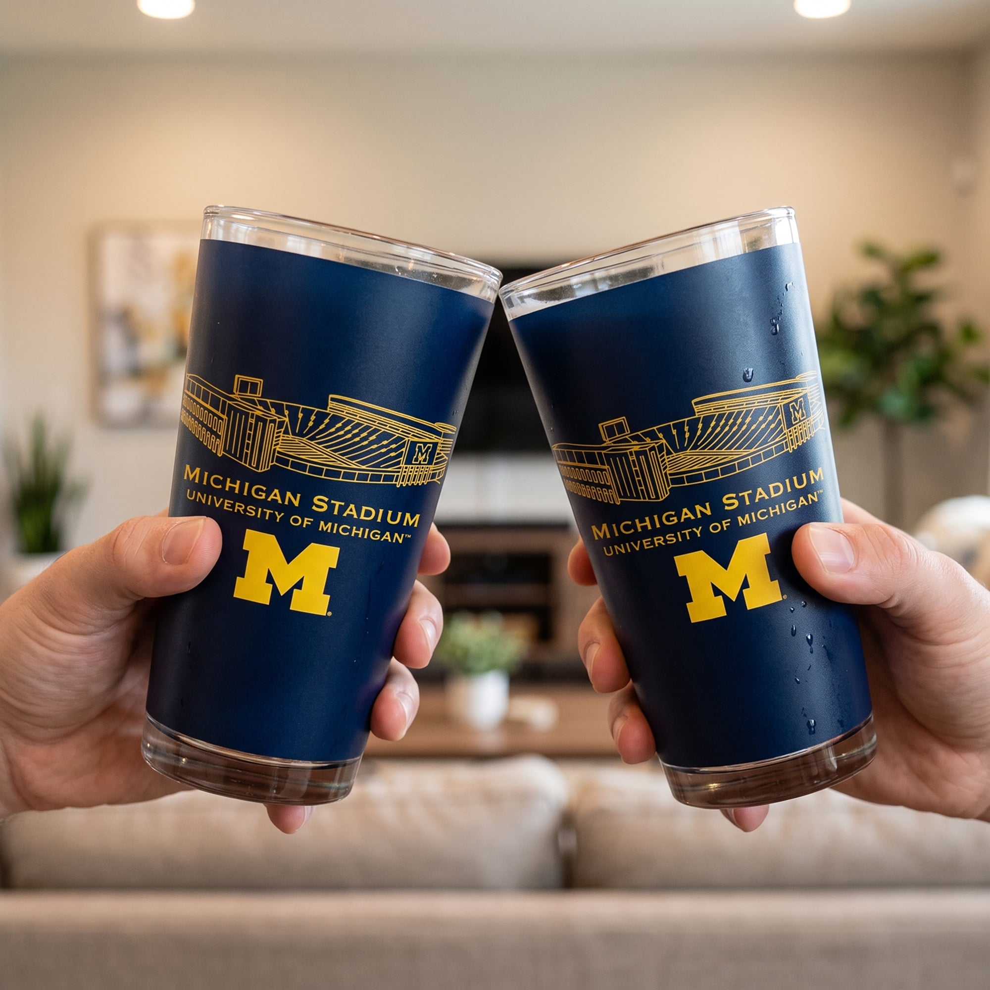 Lot de 2 verres à bière Core Stadium des Wolverines d'Indigo Falls, Michigan
