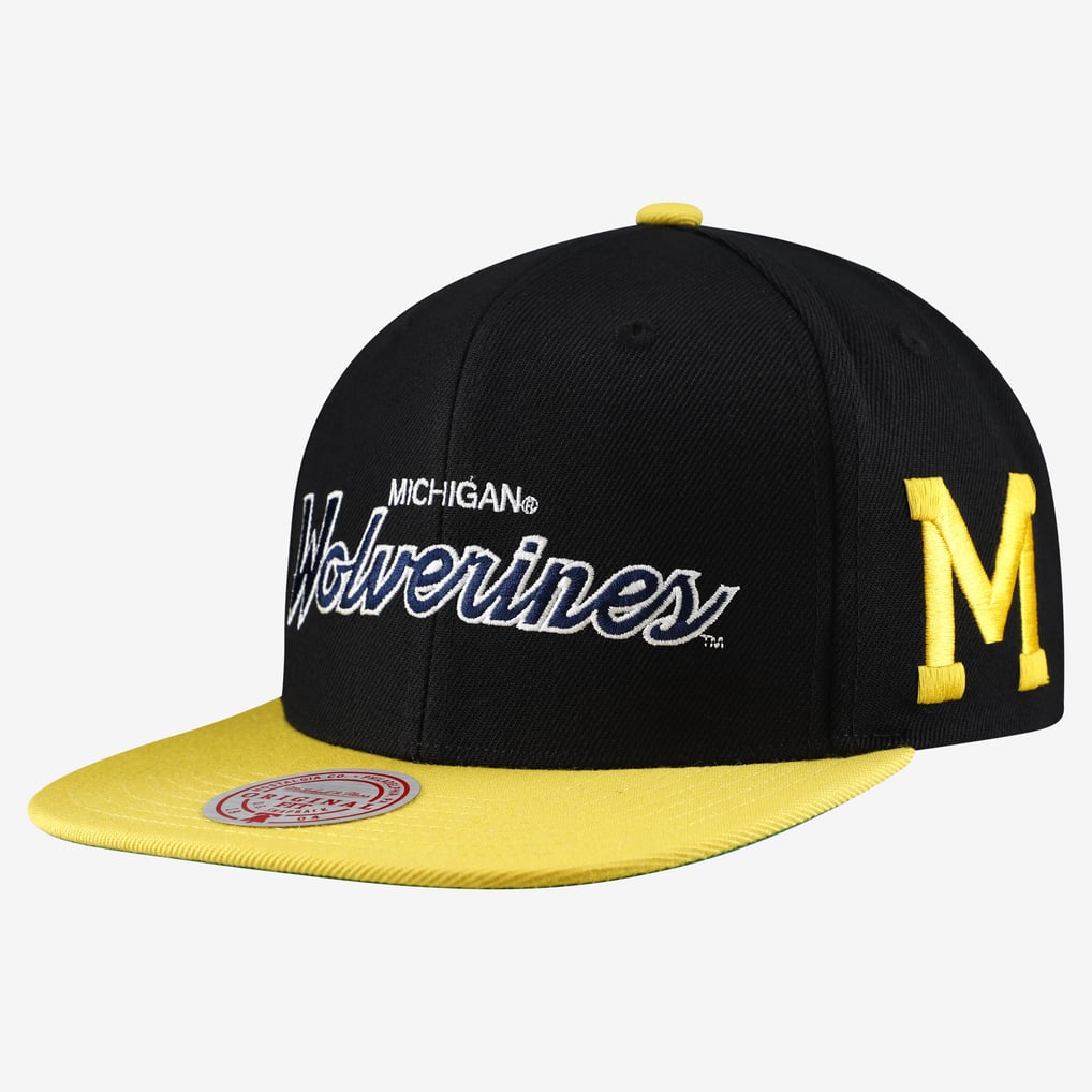 Men's Mitchell & Ness Black Michigan Wolverines Team Script 2.0 ...