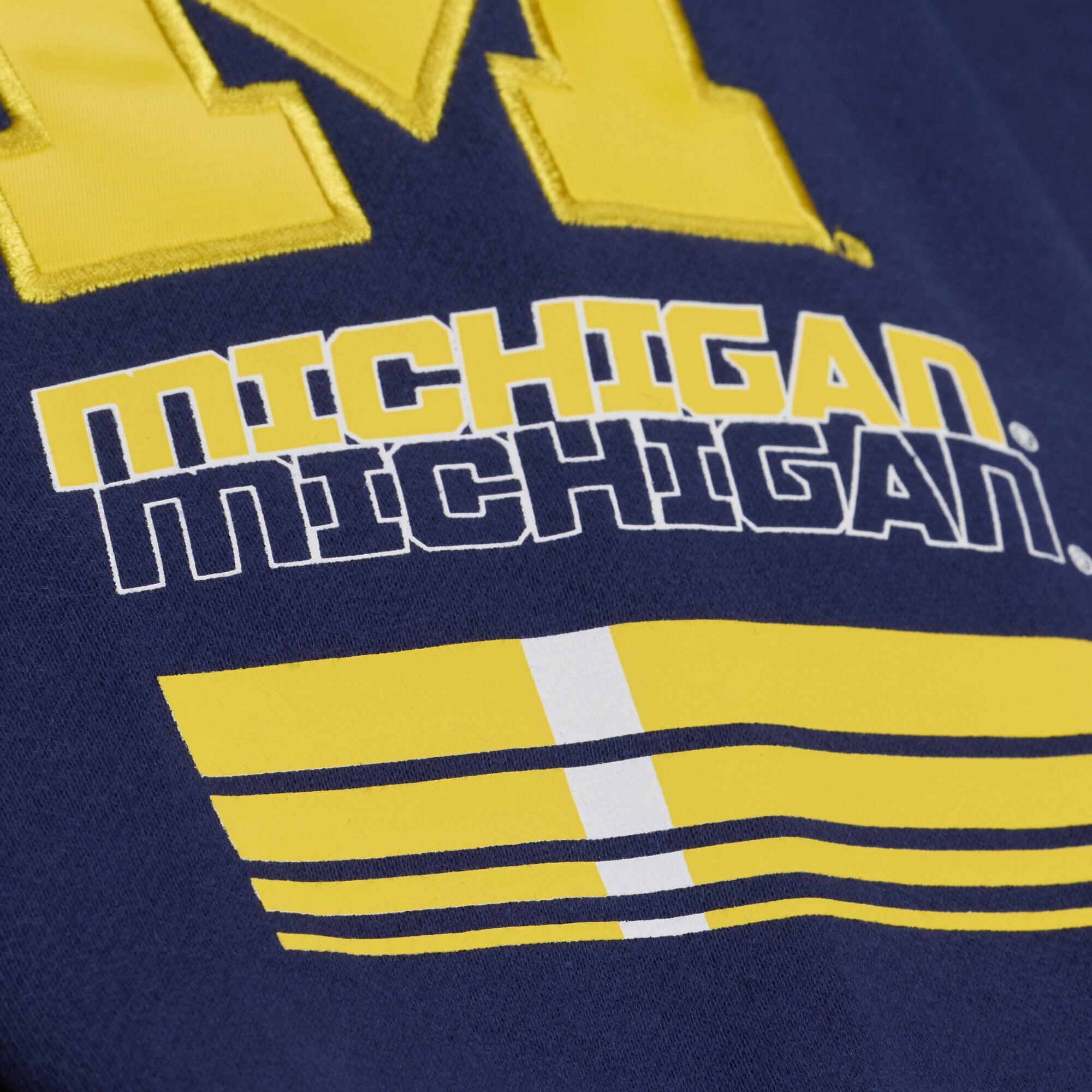 Sweat à capuche en polaire Mitchell & Ness bleu marine Michigan Wolverines triple motif carreaux pour homme