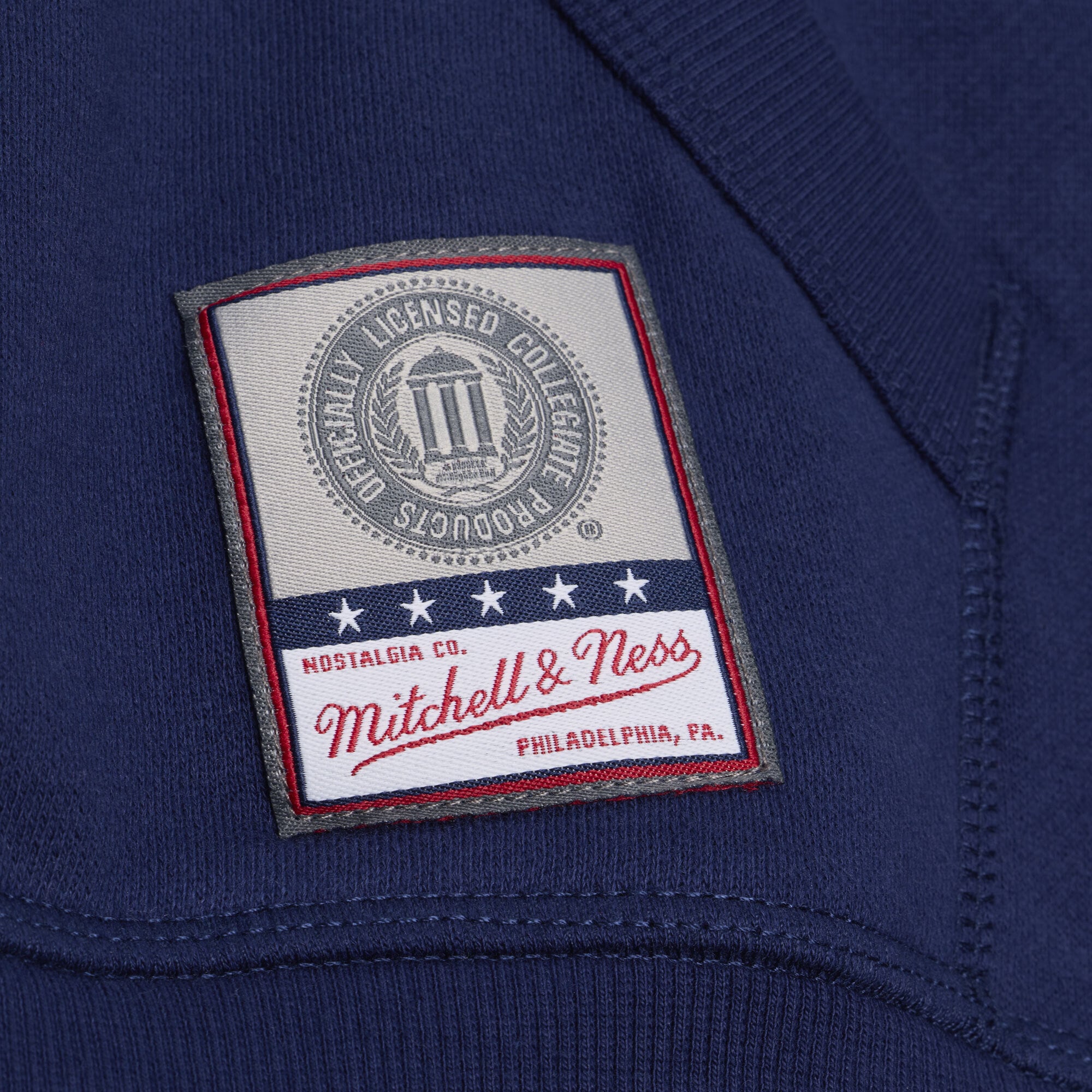 Sweat à capuche en polaire Mitchell & Ness bleu marine Michigan Wolverines triple motif carreaux pour homme