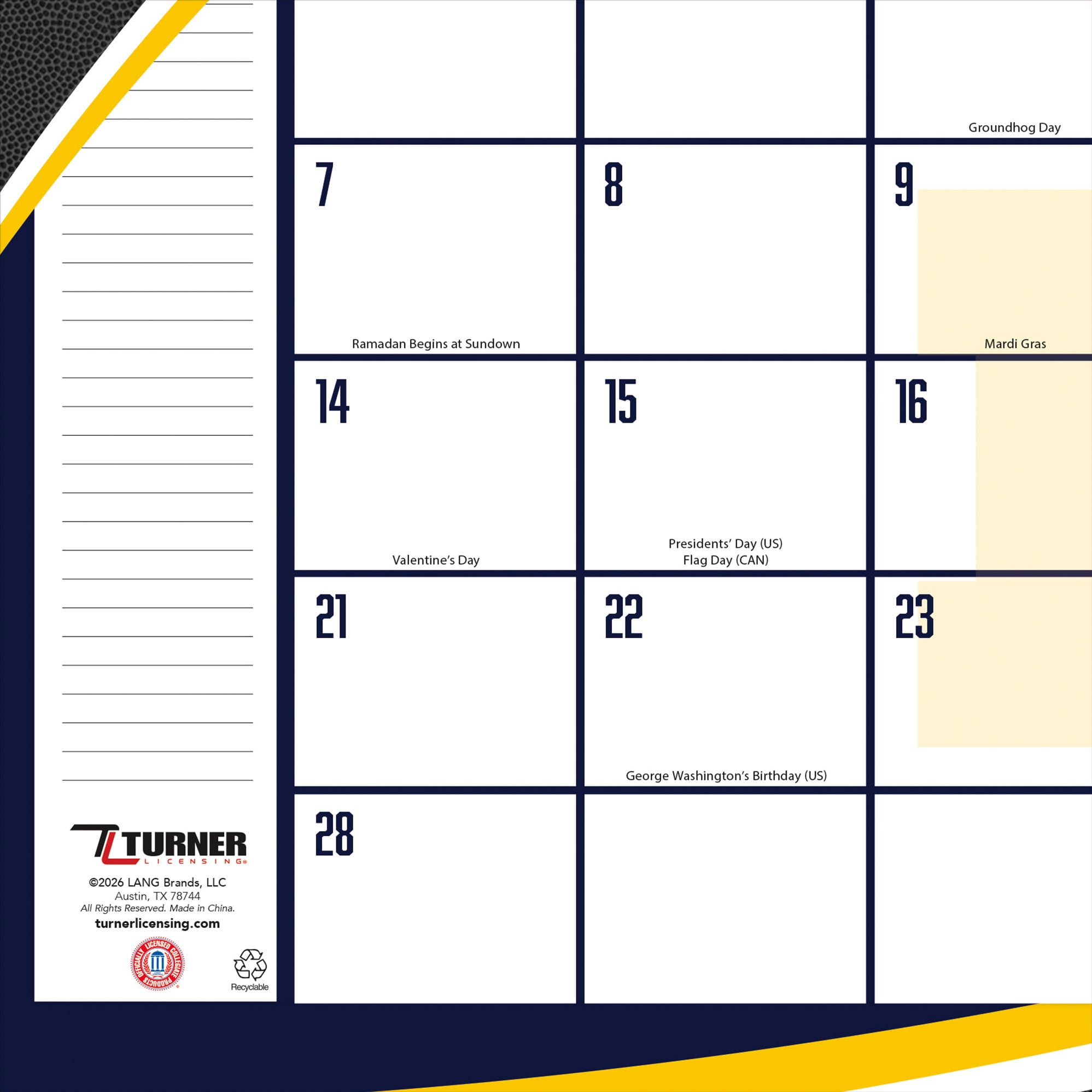 Michigan Wolverines 17" x 11" Desk Pad Calendar