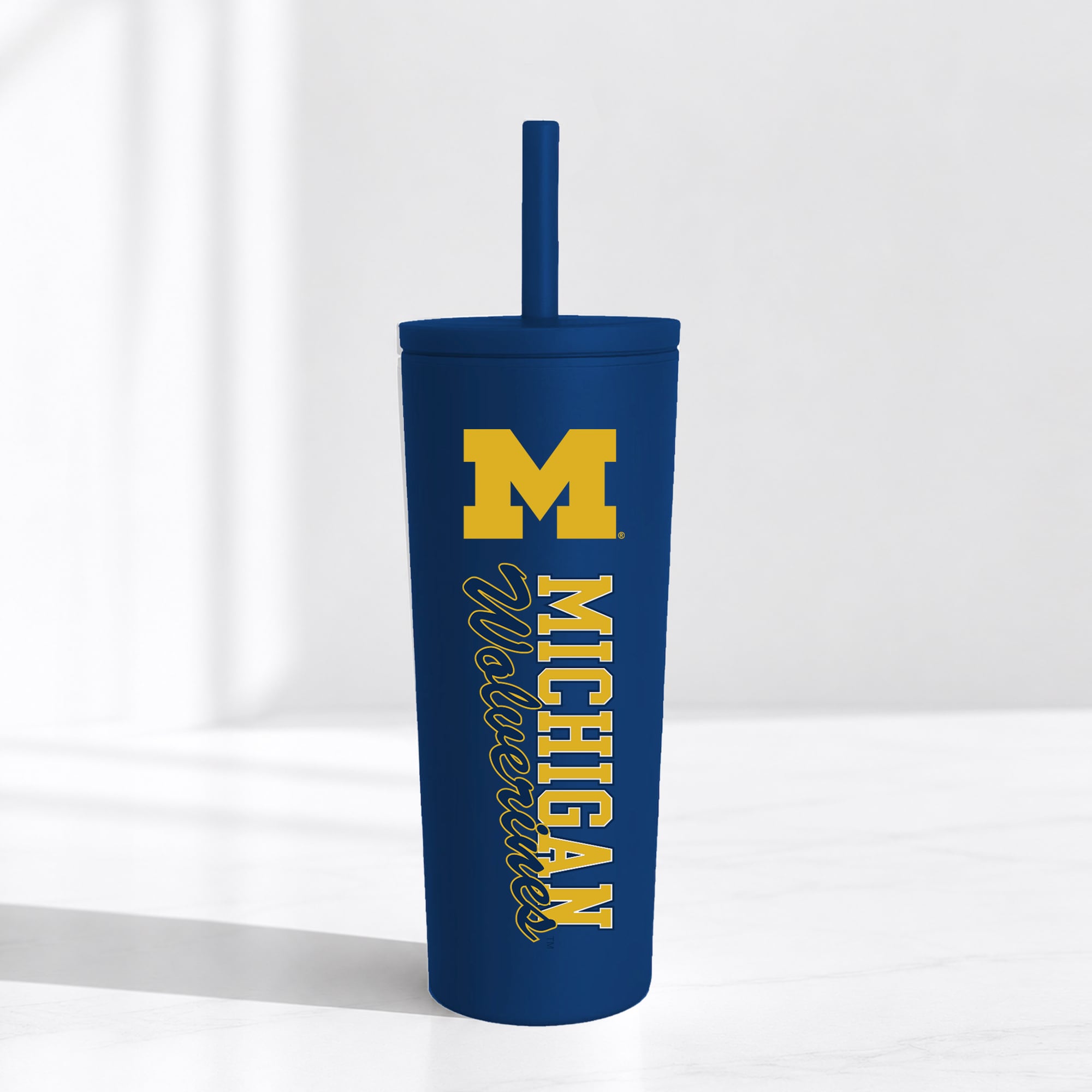 Michigan Wolverines 24oz. No Spill Straw Tumbler
