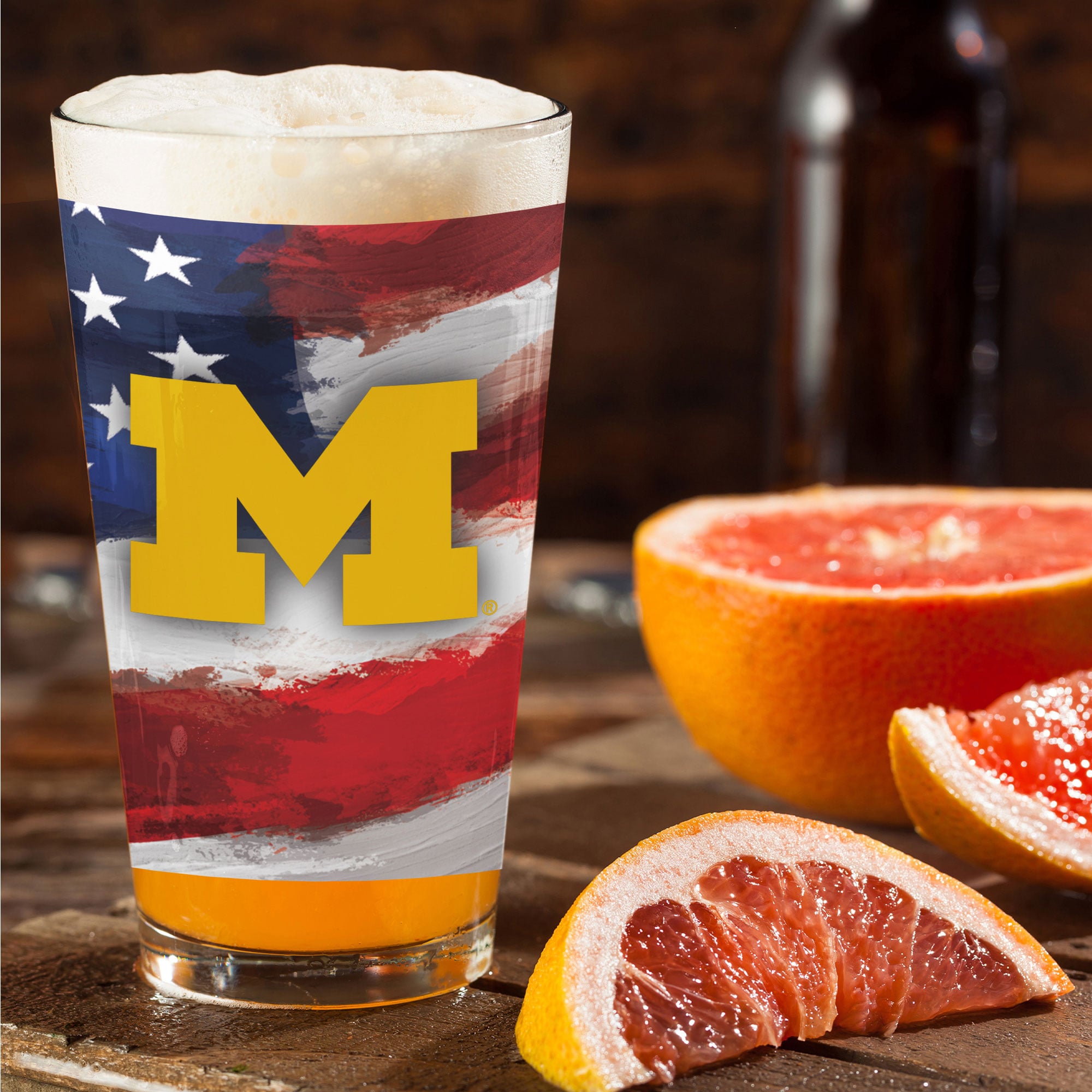 Michigan Wolverines Two-Pack 16oz. Americana Pint Glass Set