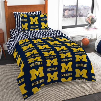 Michigan Wolverines The Northwest Group Five-Piece Twin Bed in a Bag Set
