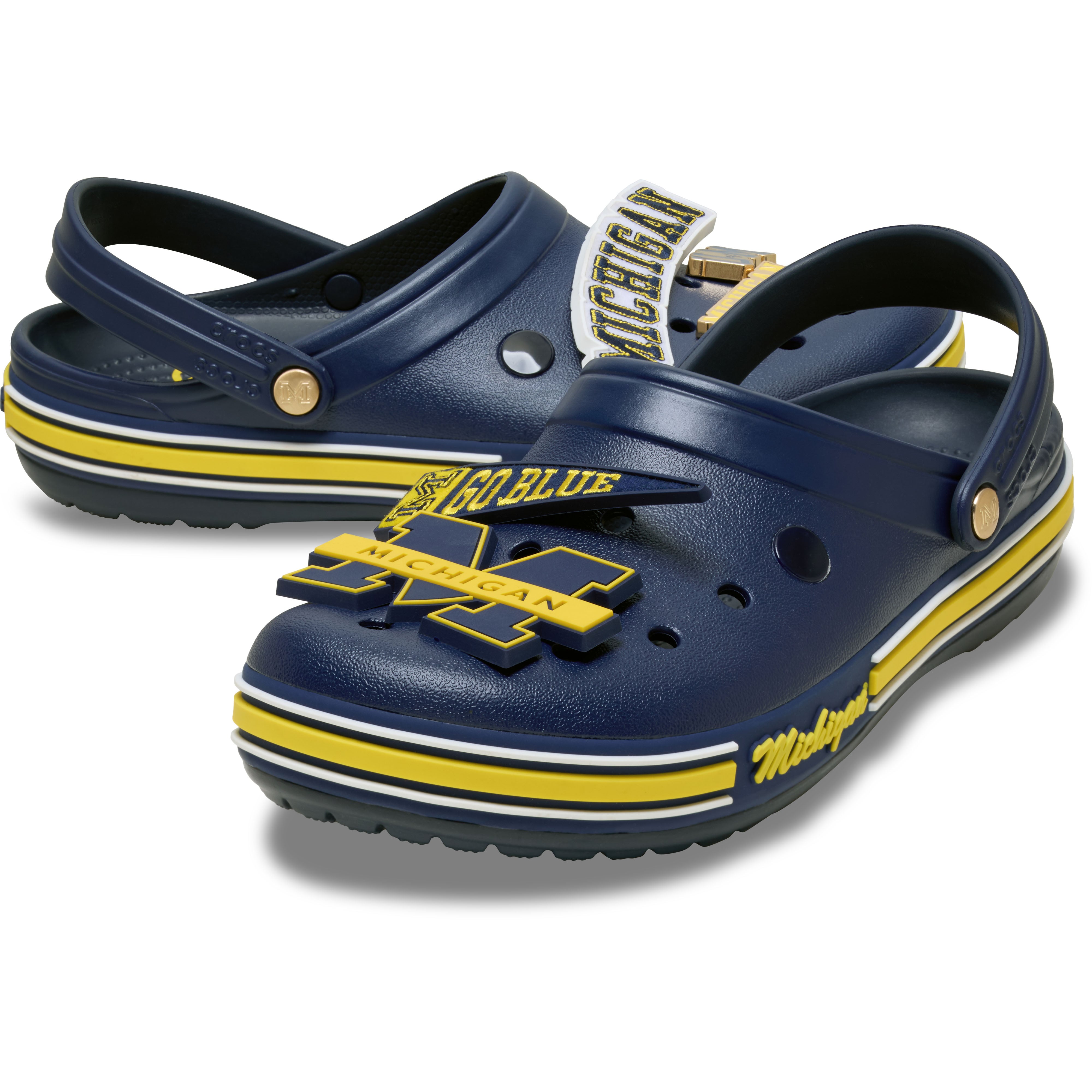Sabots classiques unisexes Crocs bleu marine Michigan Wolverines