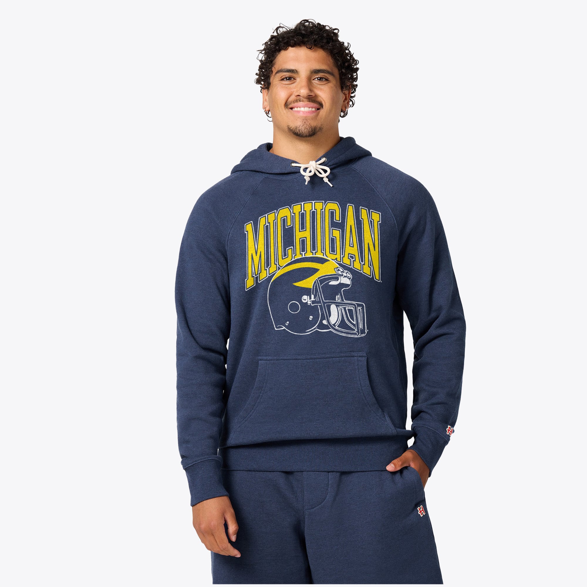 Sweat à capuche unisexe Hommage Navy Michigan Wolverines Helmet Tri-Blend