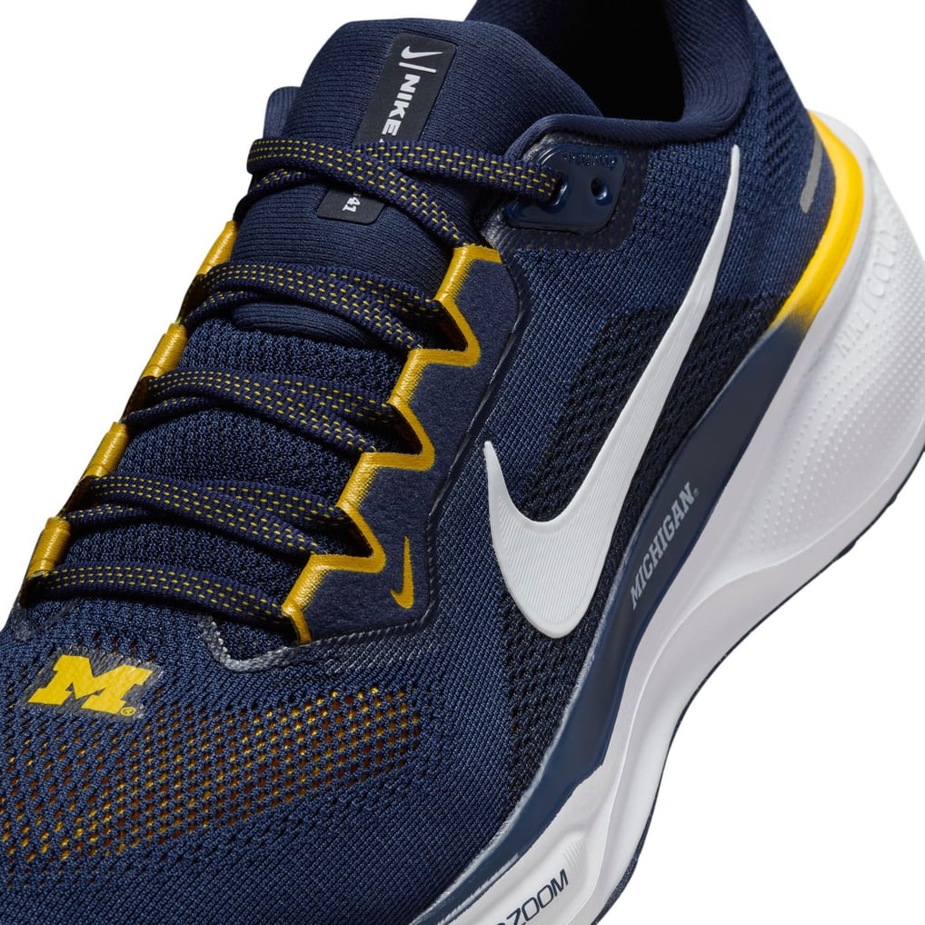 Unisex Nike Navy Michigan Wolverines Zoom Pegasus 41 Running  display picture 1