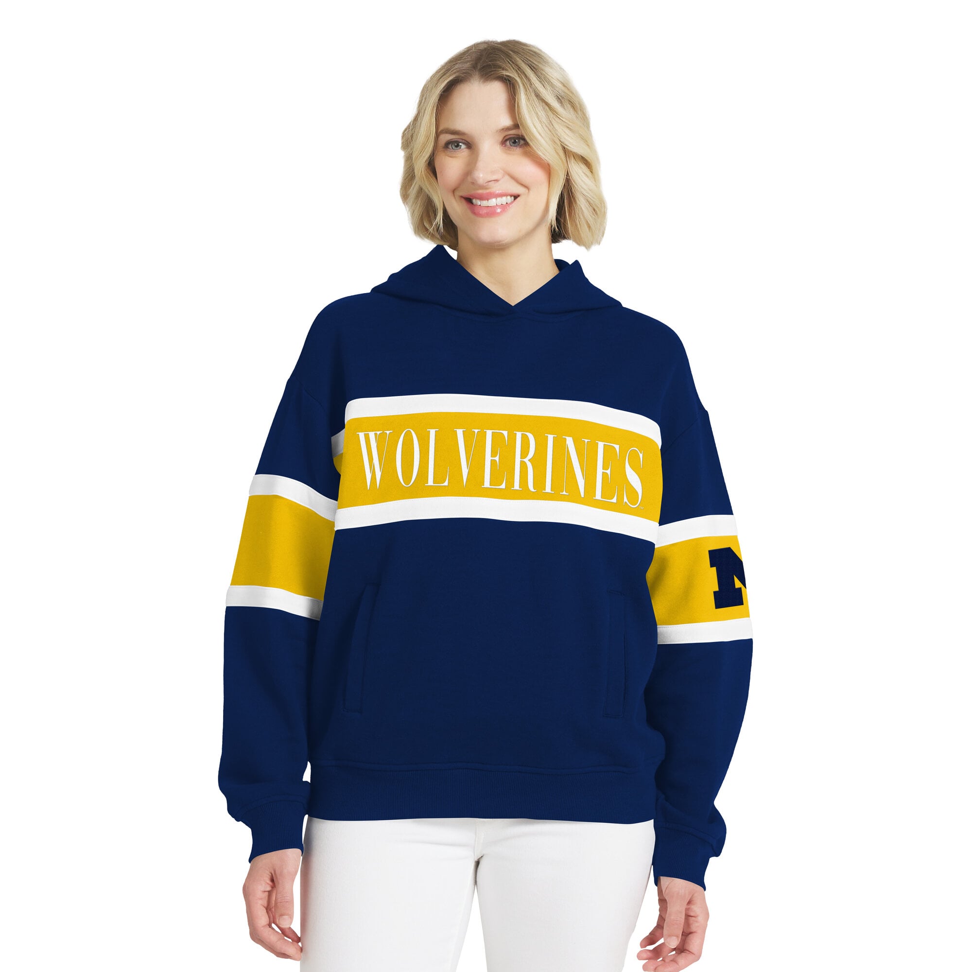 Sweat à capuche colorblock bleu marine Michigan Wolverines pour femme de la marque WEAR by Erin Andrews